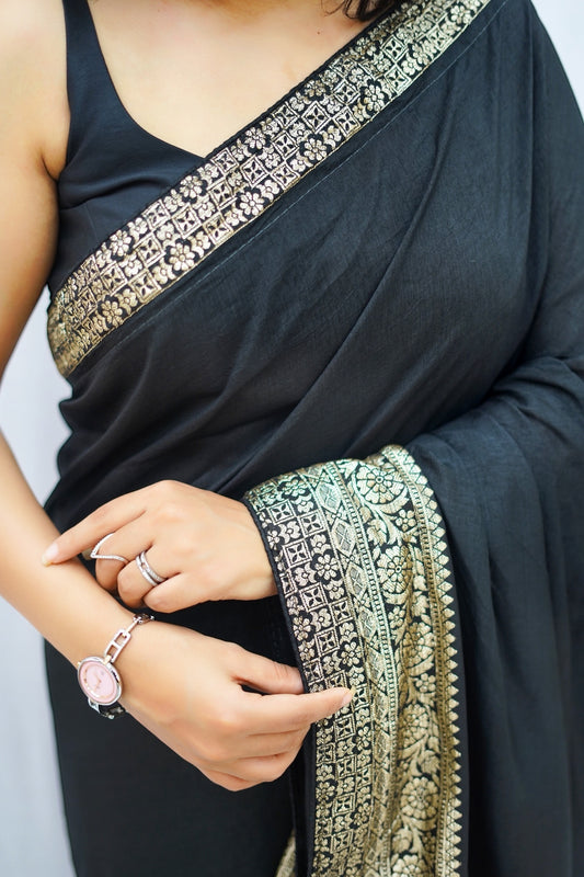 Dola silk saree - Black