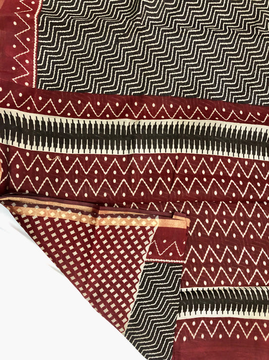 Viscose Cotton Saree - Black zig zag