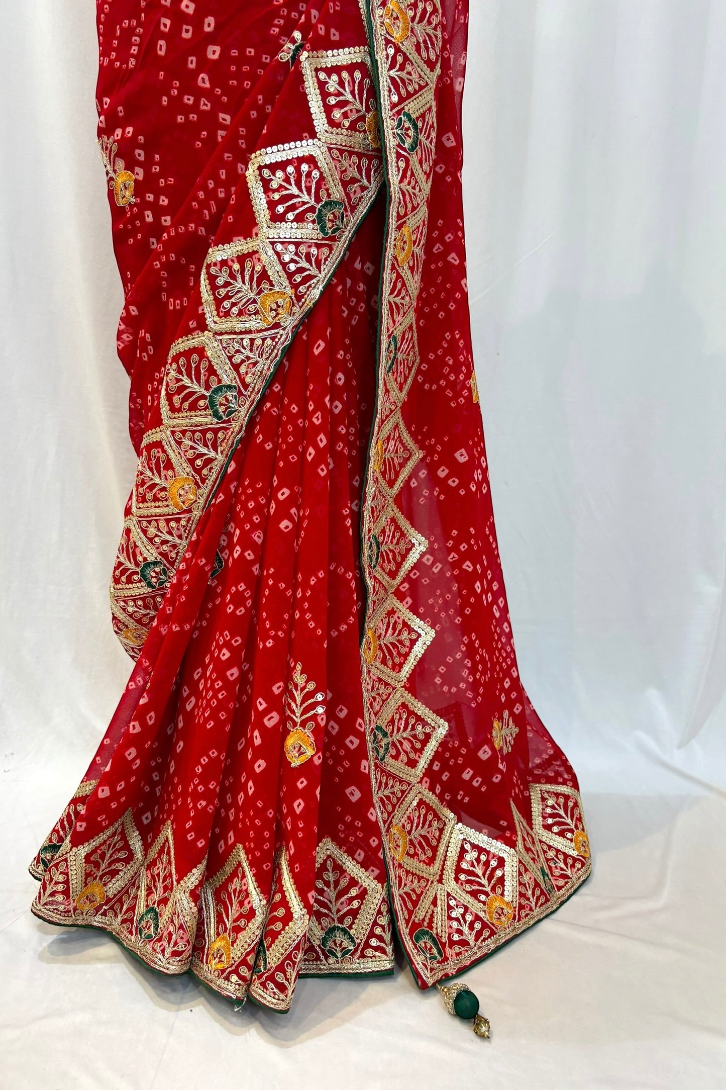 Georgette bandhani embellished saree - Red