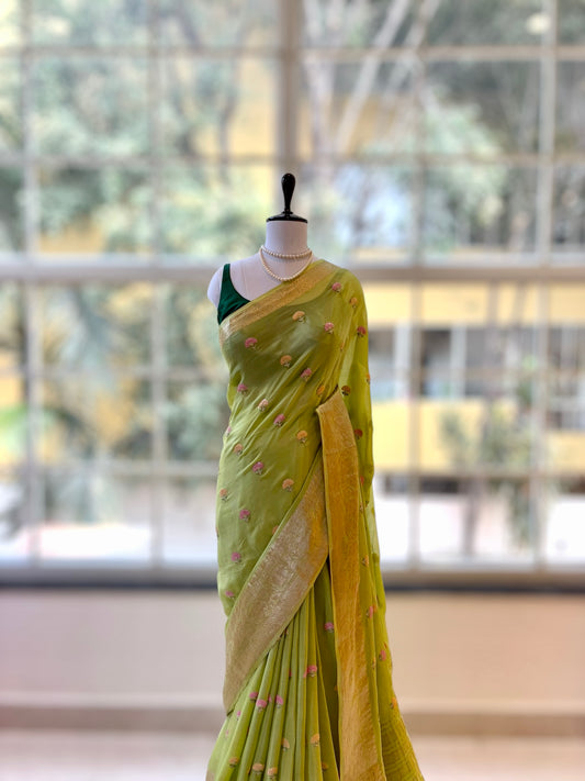 Marble chiffon embellished zari saree - Green