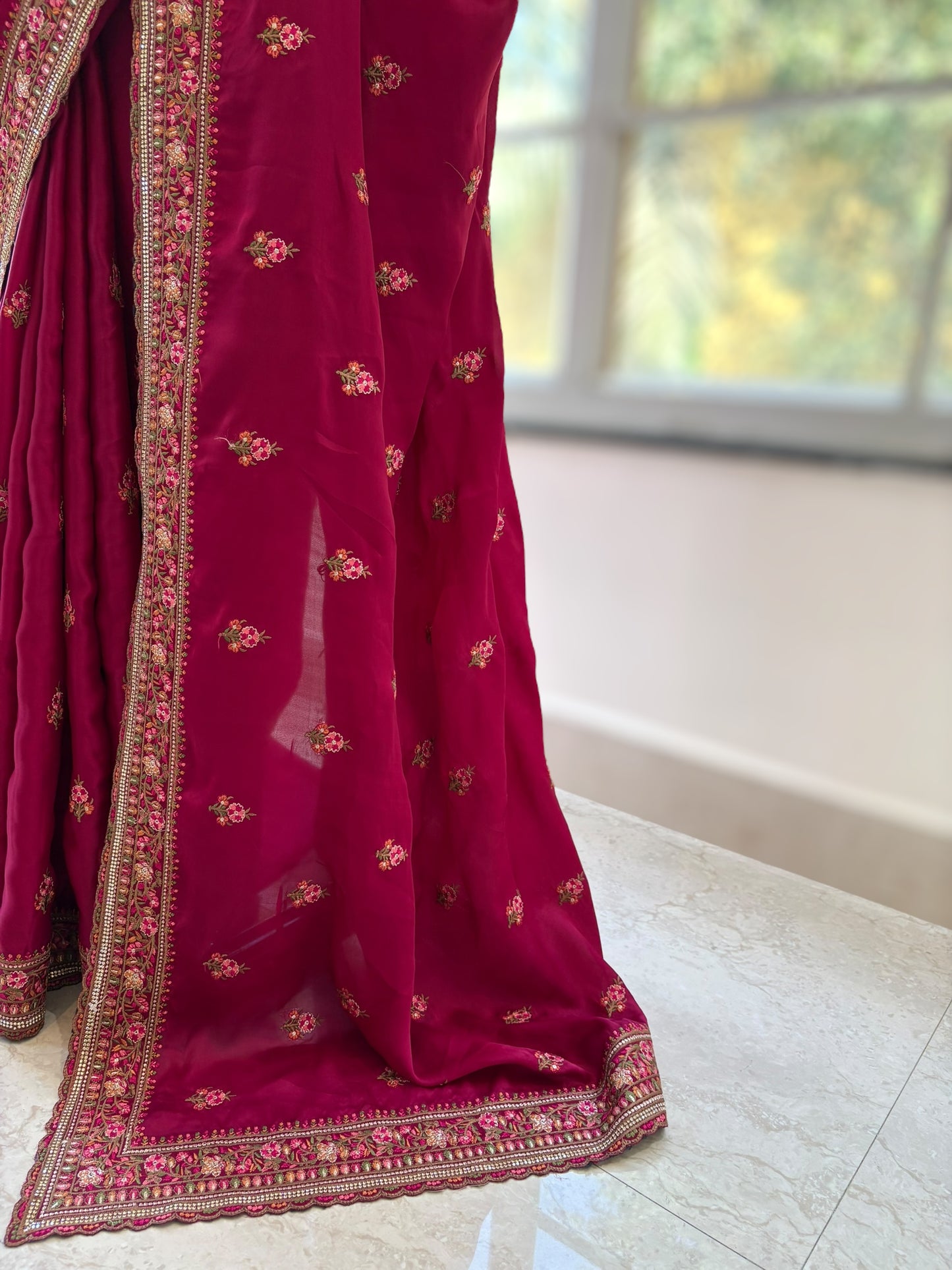 Embroidered satin saree - Fuchsia Pink