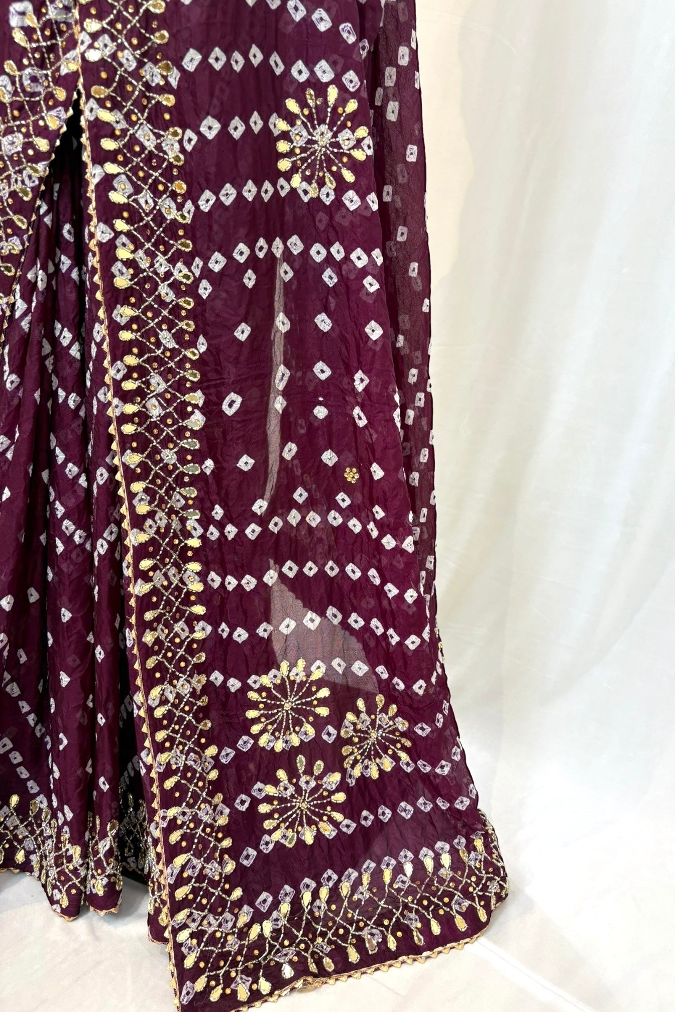 Pure viscose bandhani saree - Wine