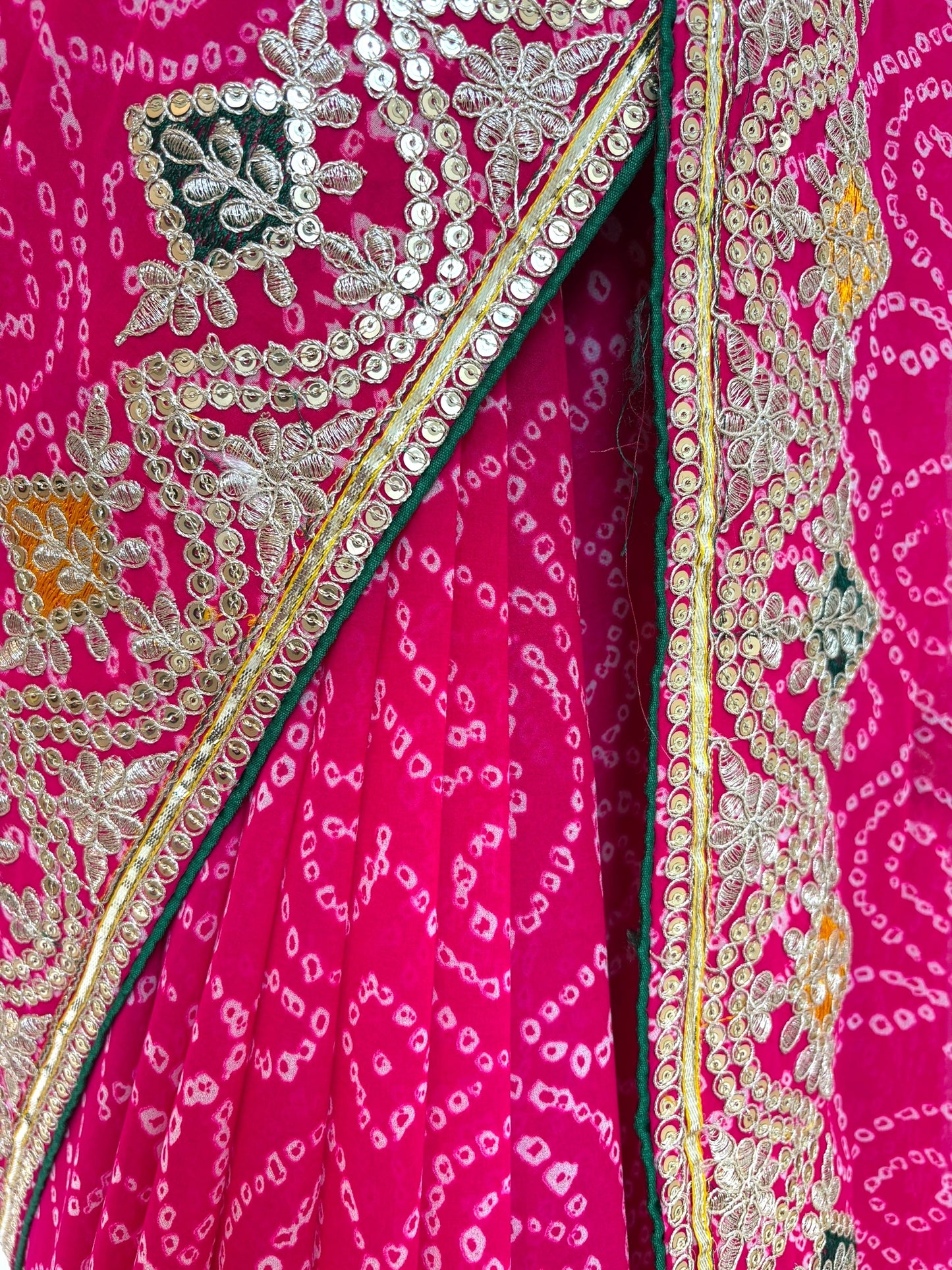 Georgette Bandhani Saree Statement - Pink
