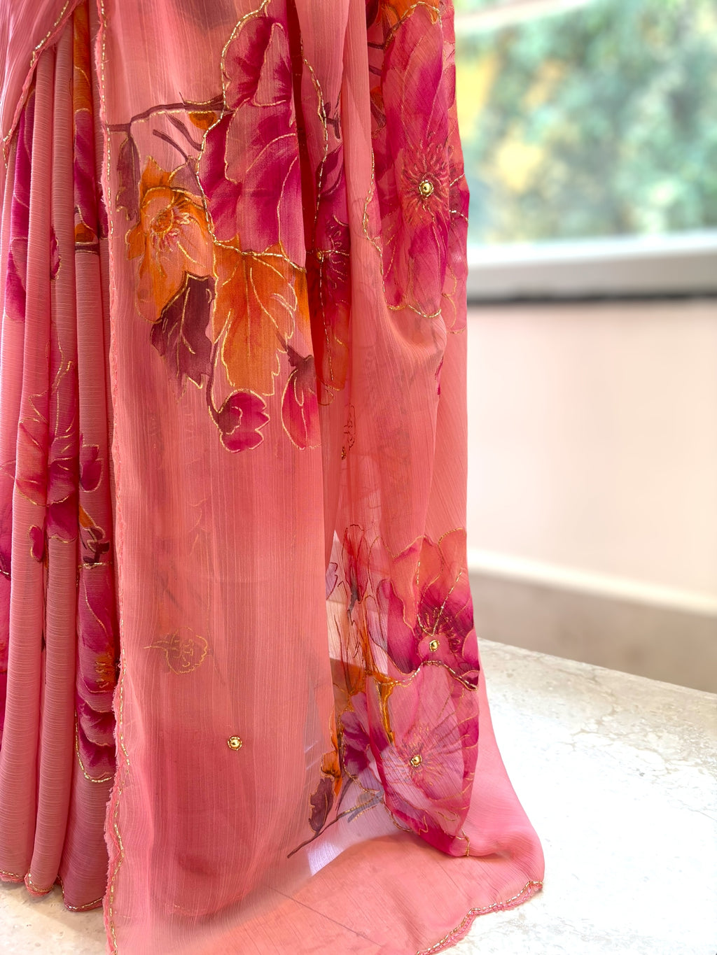 Floral chiffon embellished saree - Pink