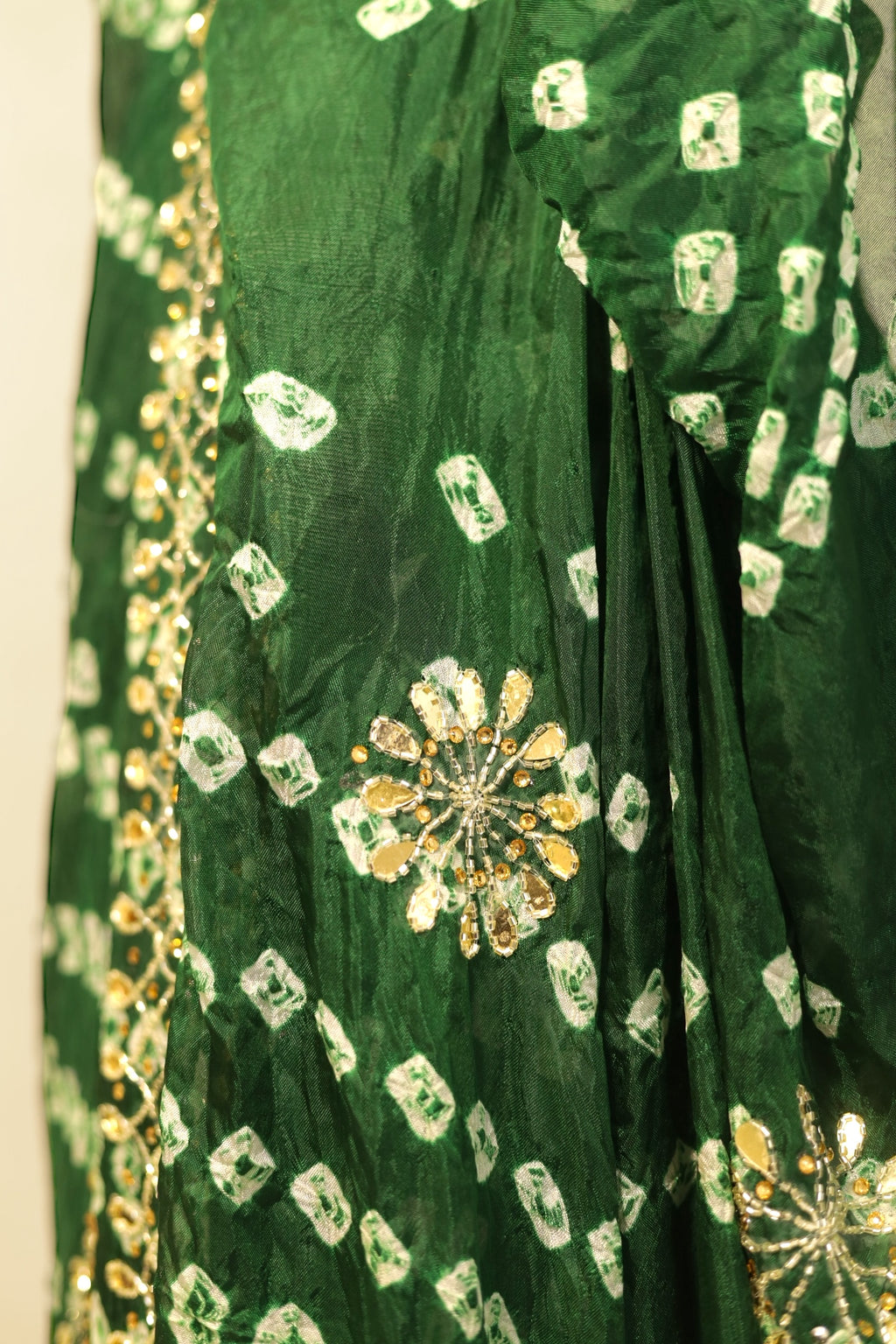 Pure viscose bandhani saree - Green