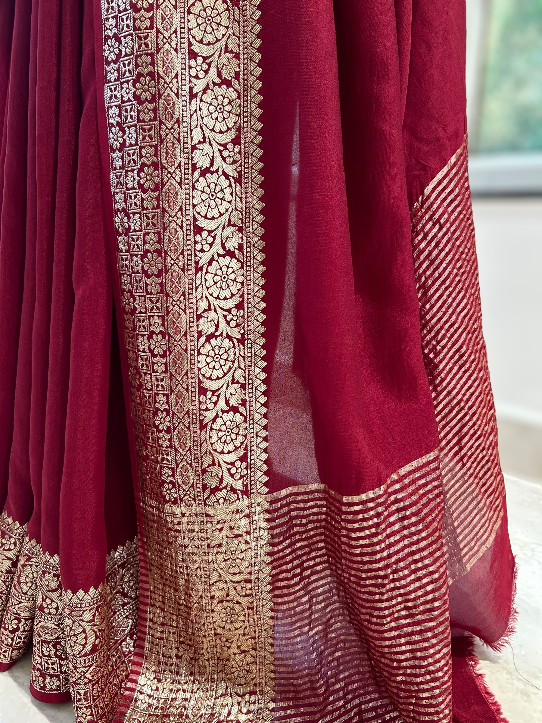 Dola silk saree - Maroon