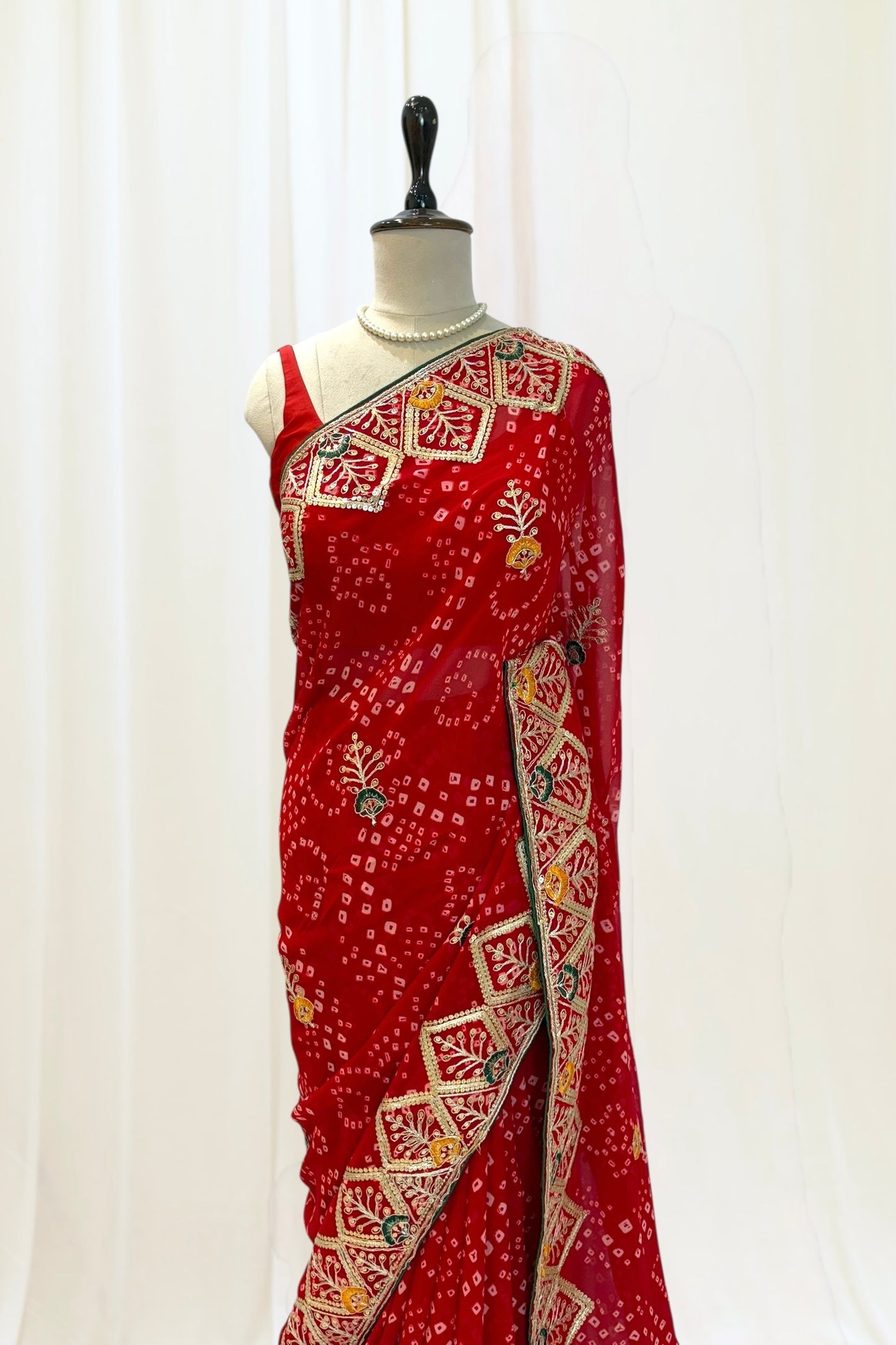Georgette bandhani embellished saree - Red