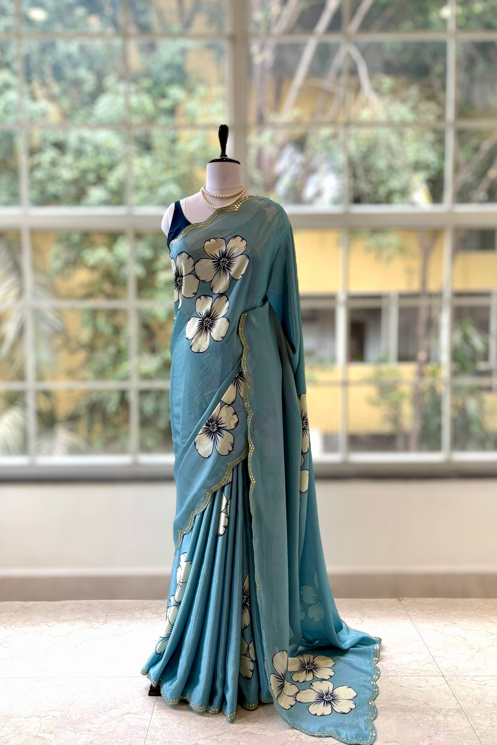 Floral print scallop saree - Aqua Blue