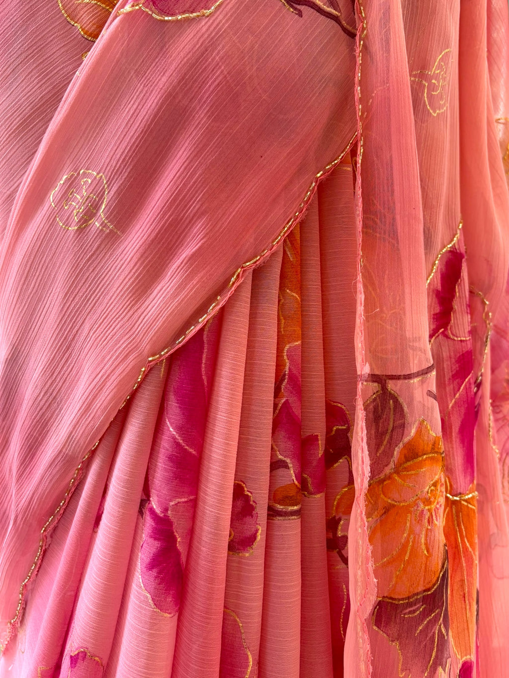 Floral chiffon embellished saree - Pink