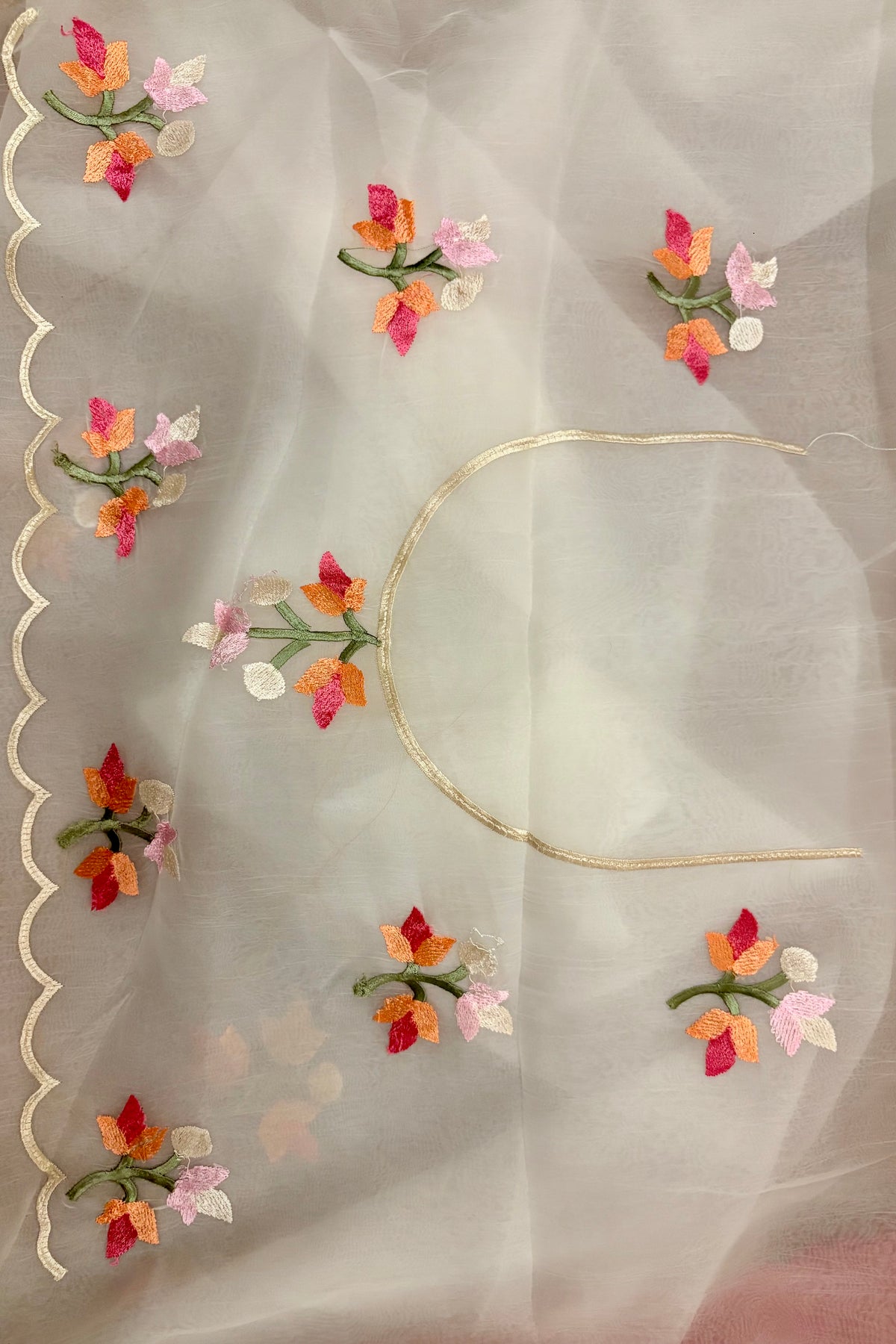White floral resham threadwork saree