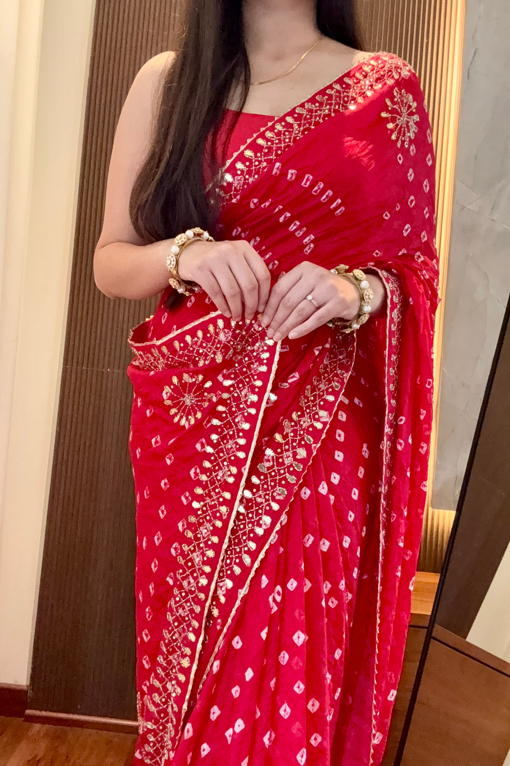 Pure viscose bandhani saree - Red