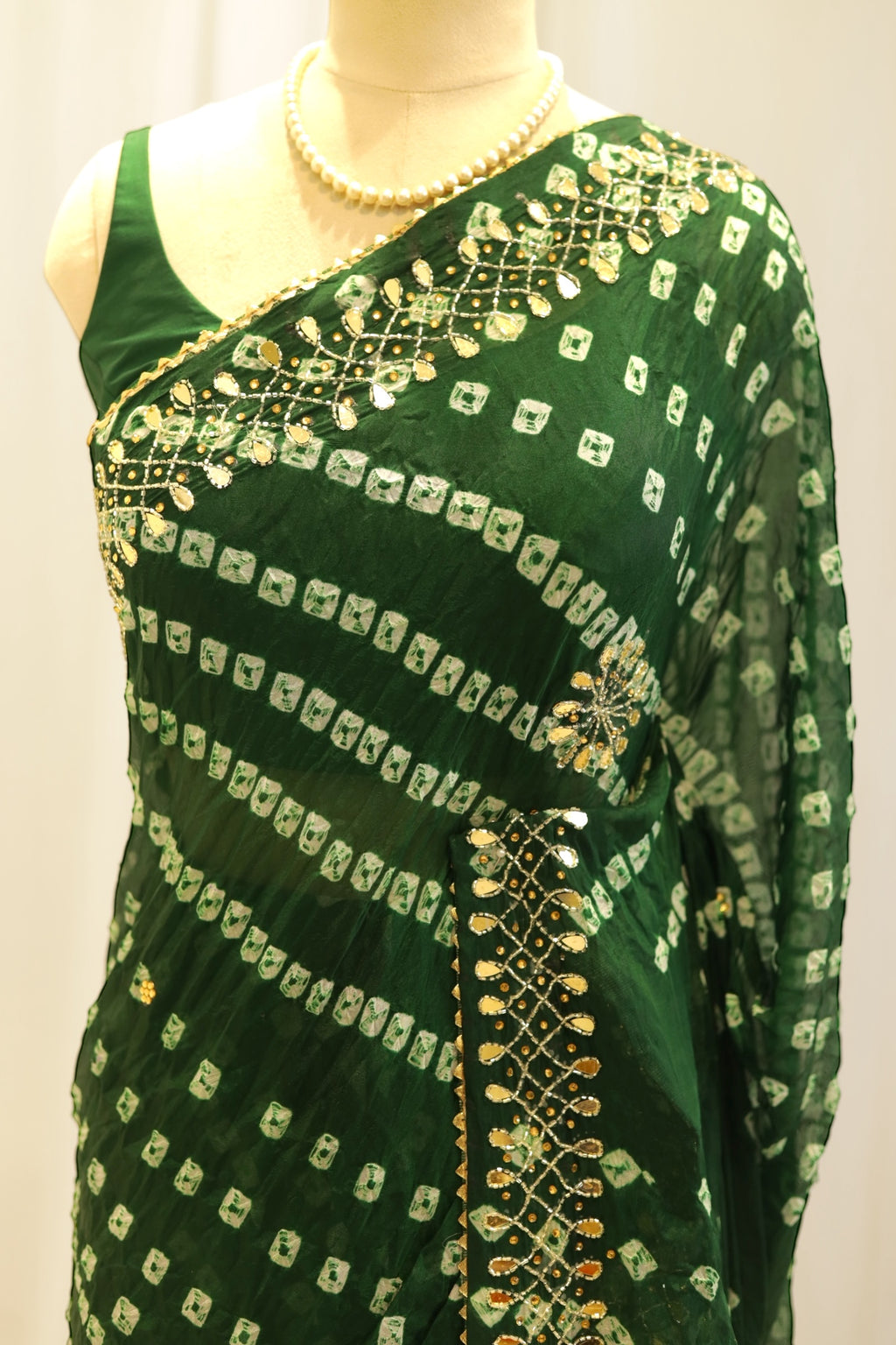 Pure viscose bandhani saree - Green