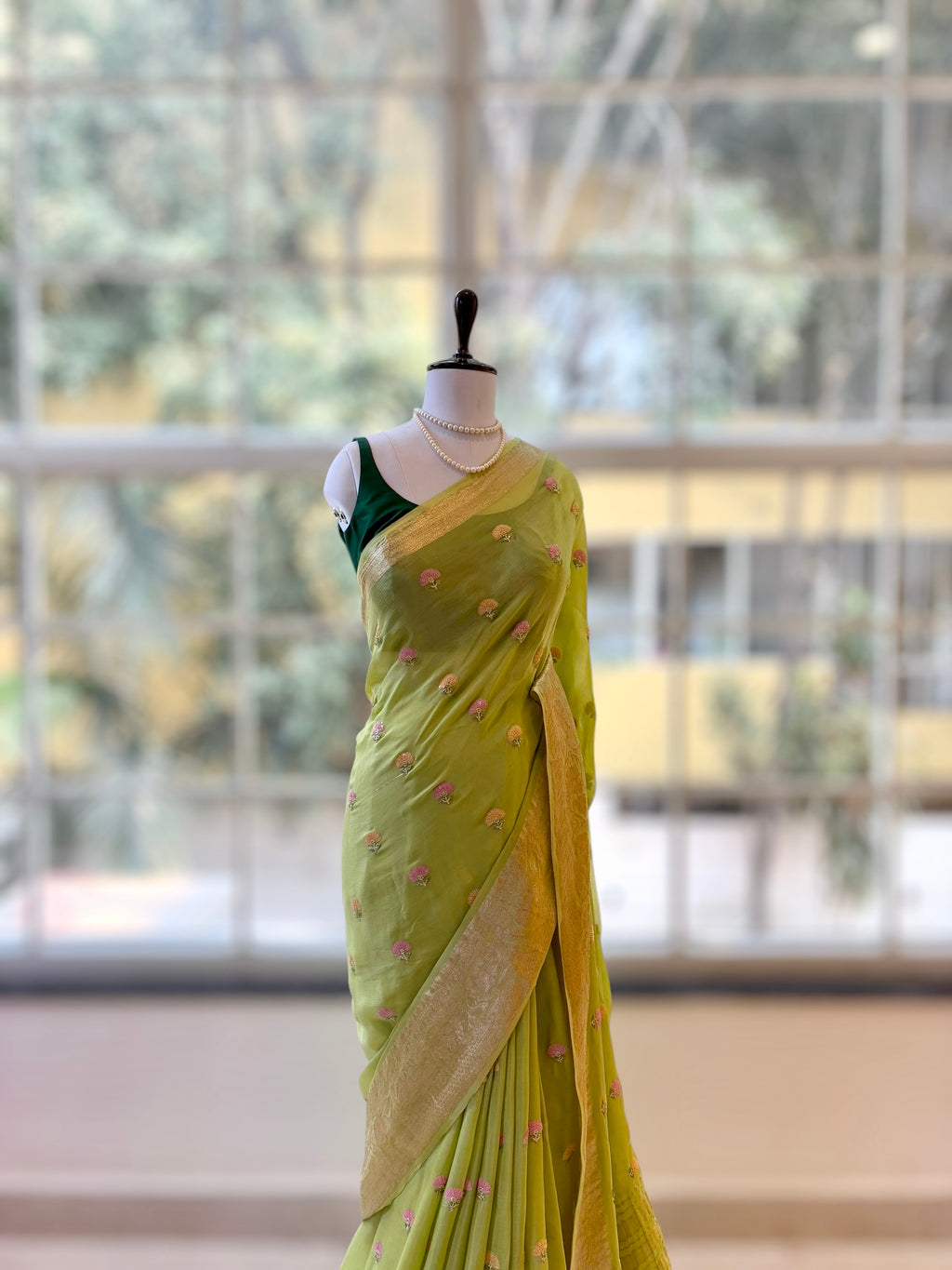 Marble chiffon embellished zari saree - Green