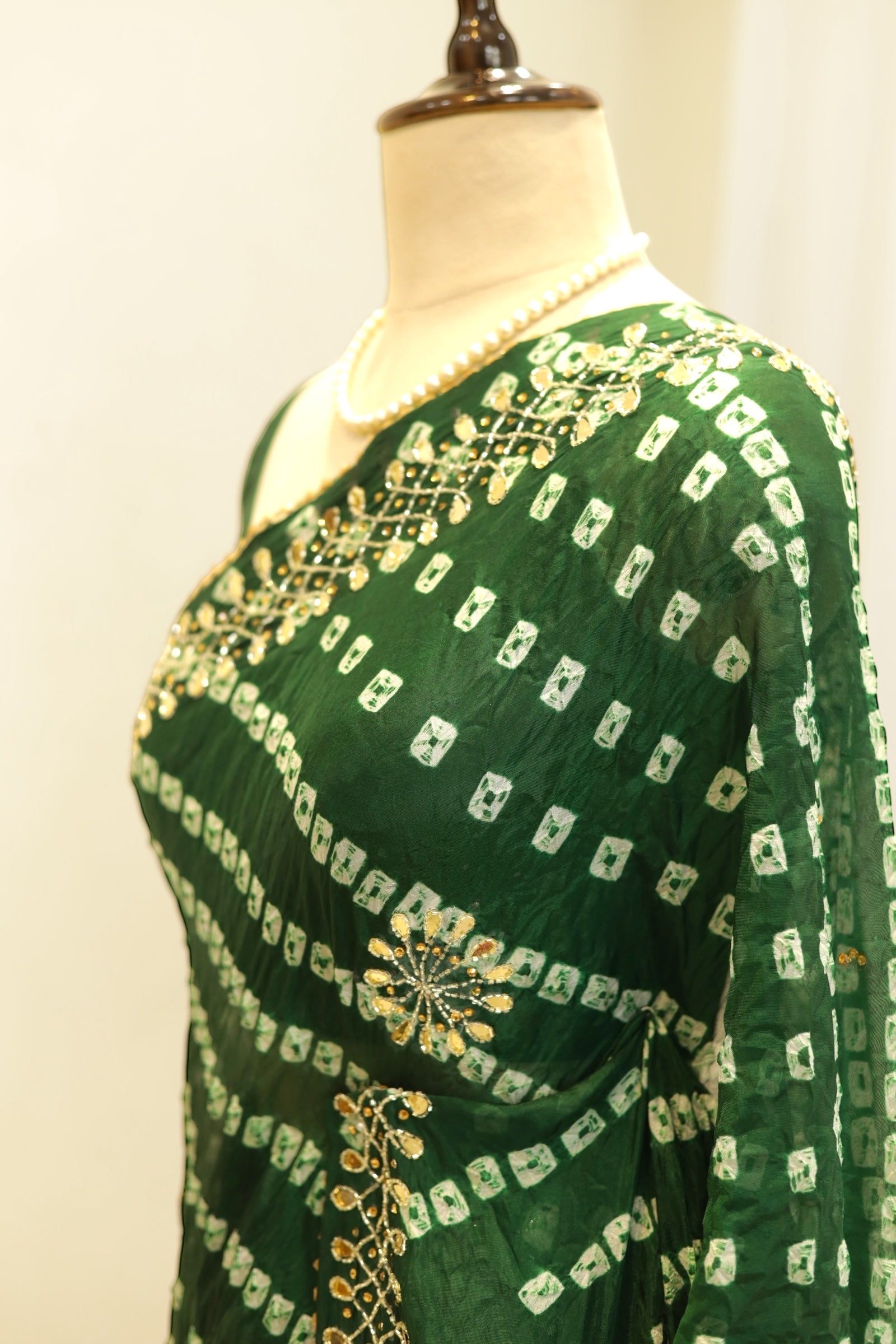 Pure viscose bandhani saree - Green