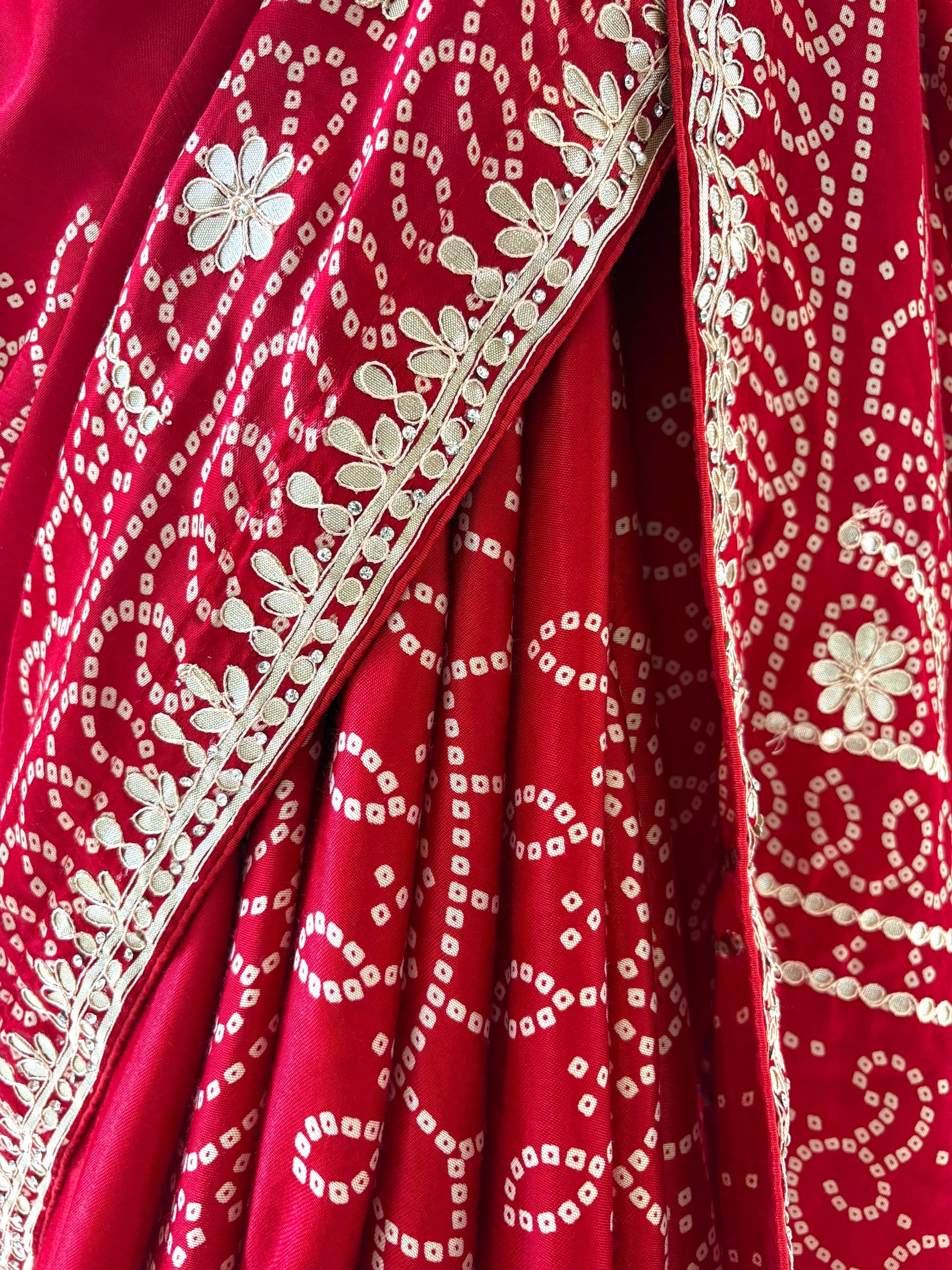 Modal silk traditional saree - Red