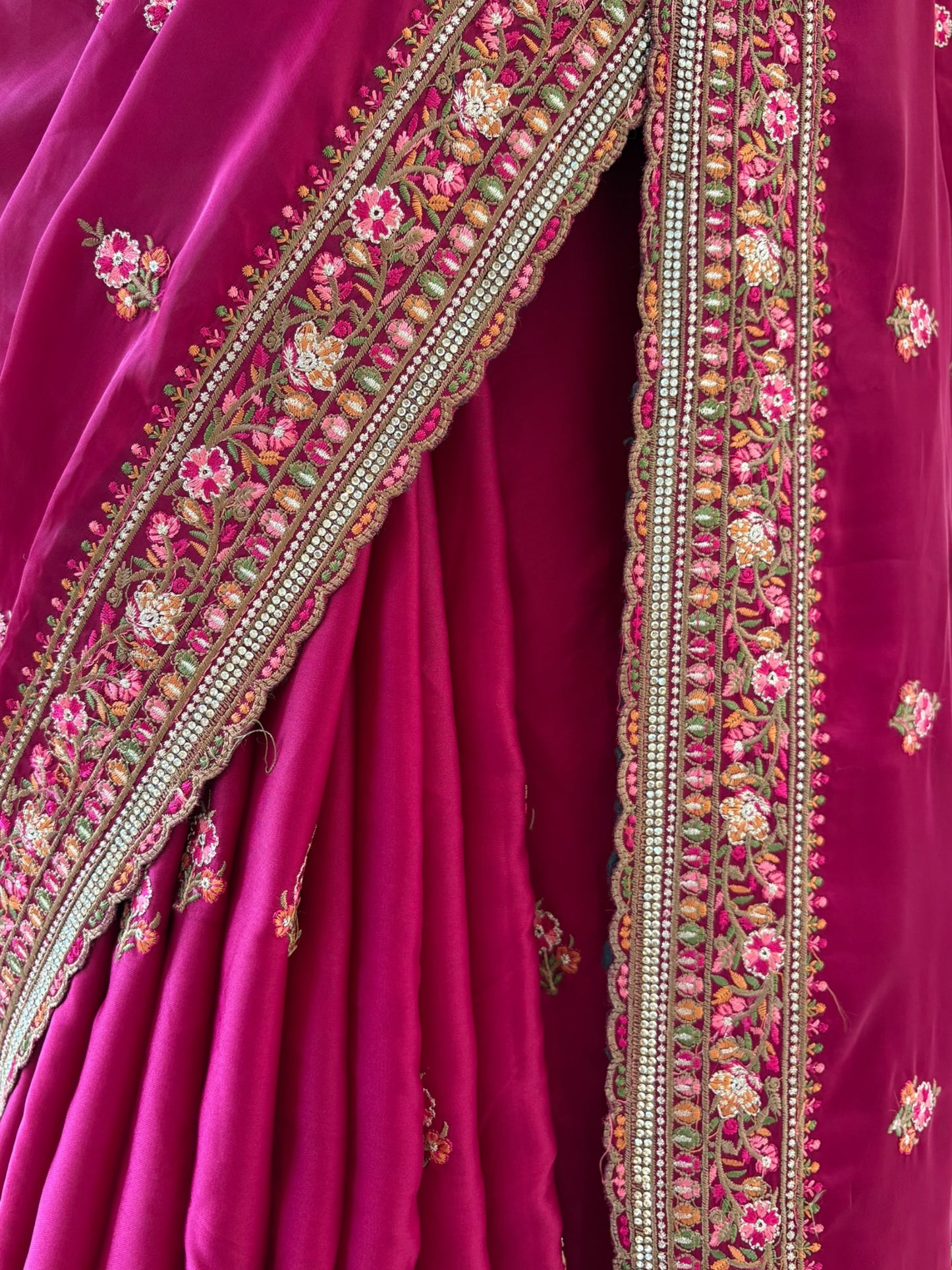 Embroidered satin saree - Fuchsia Pink