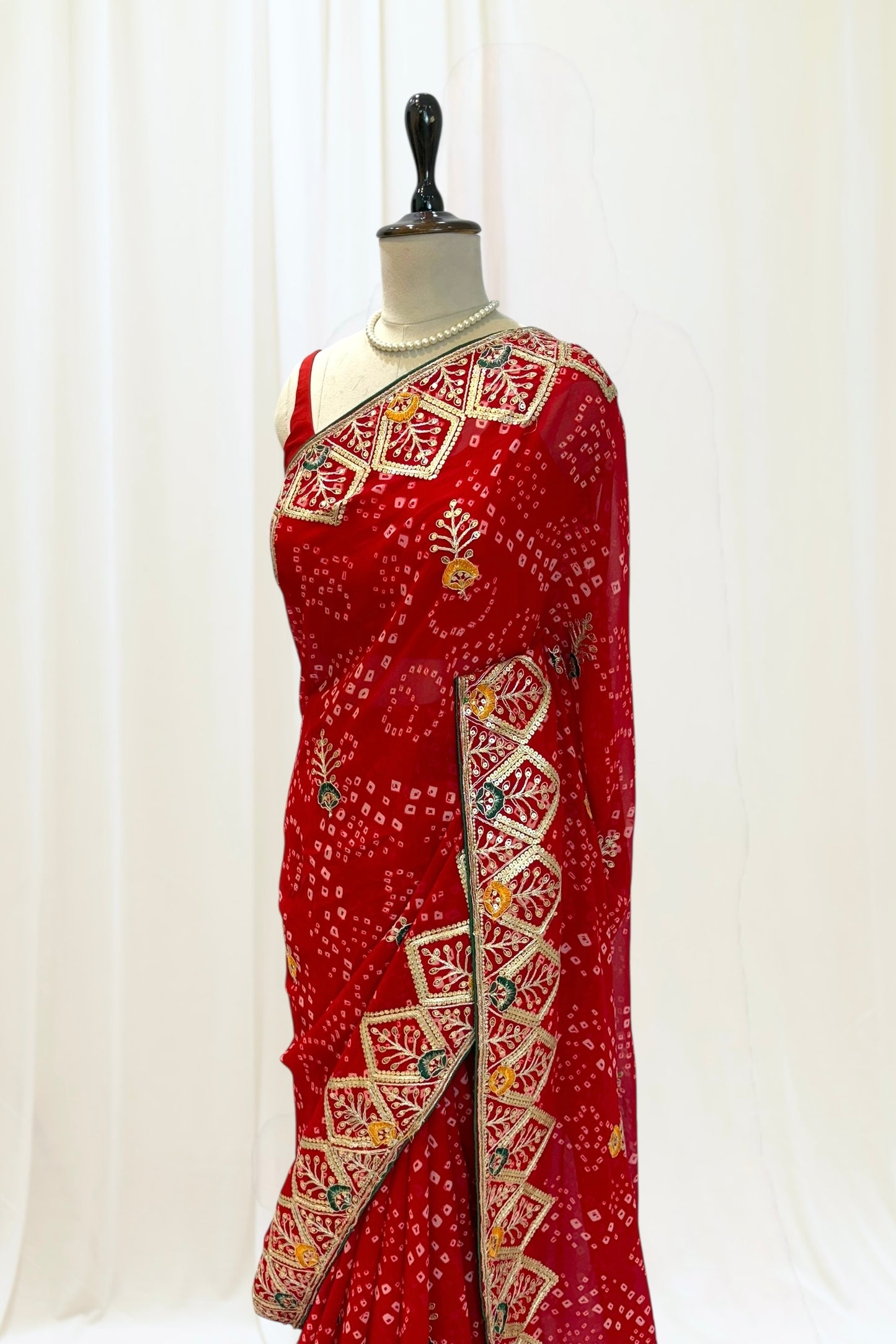 Georgette bandhani embellished saree - Red