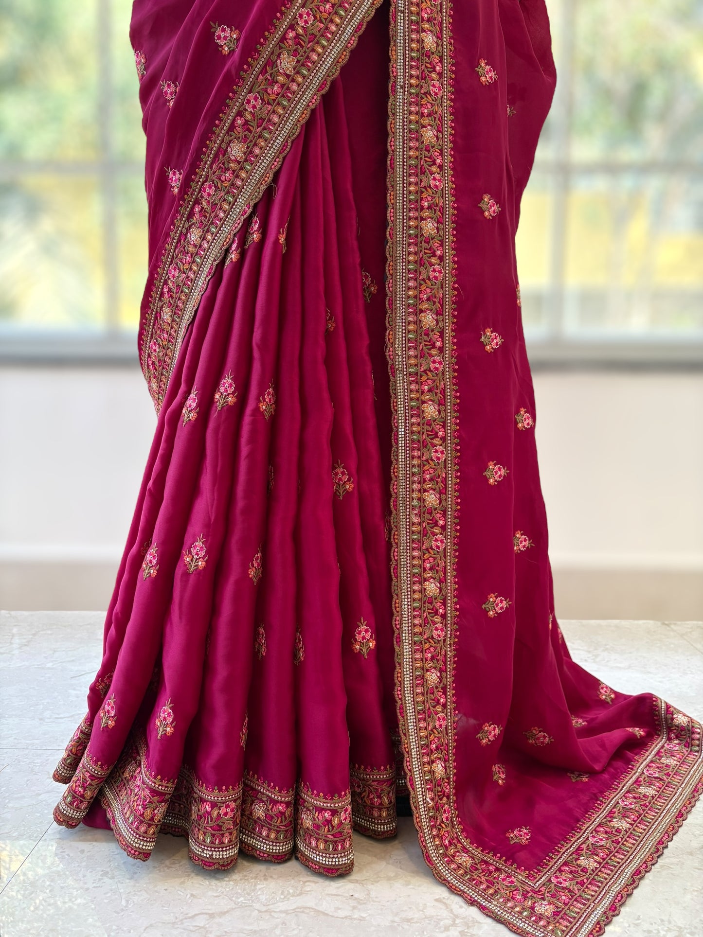Embroidered satin saree - Fuchsia Pink