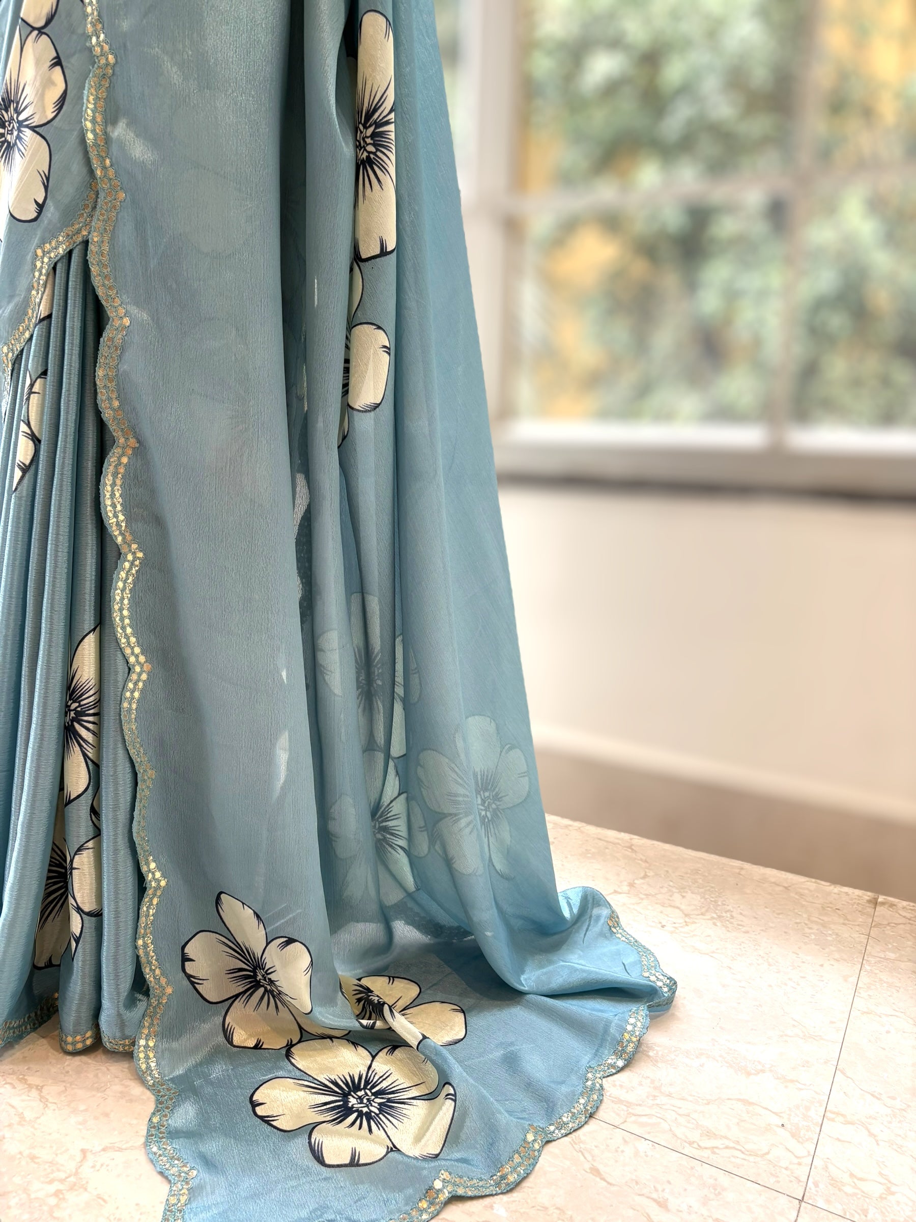 Floral print scallop saree - Aqua Blue