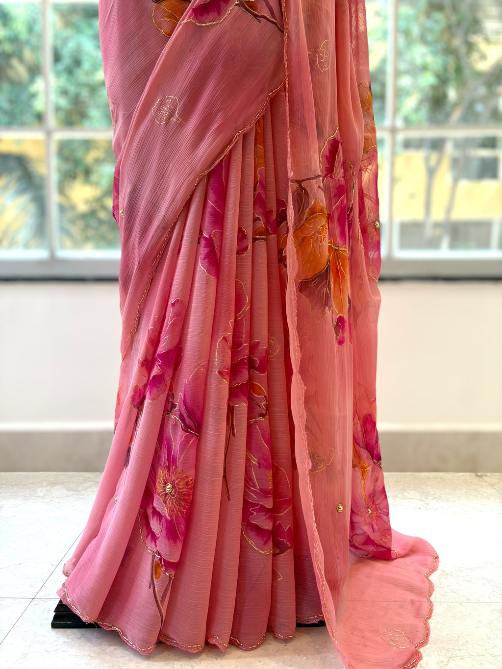Floral chiffon embellished saree - Pink
