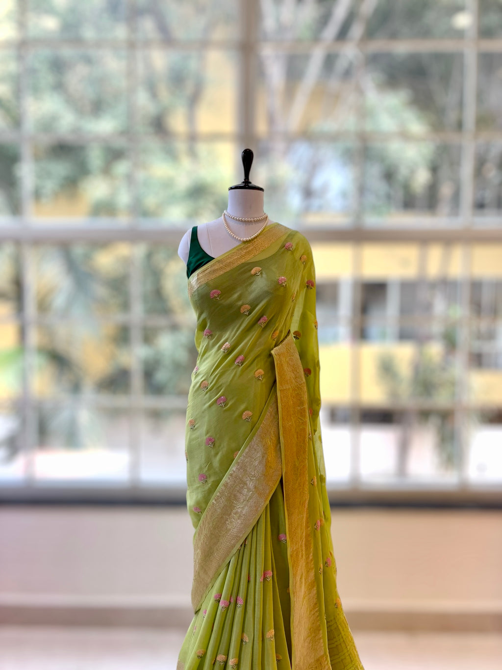 Marble chiffon embellished zari saree - Green