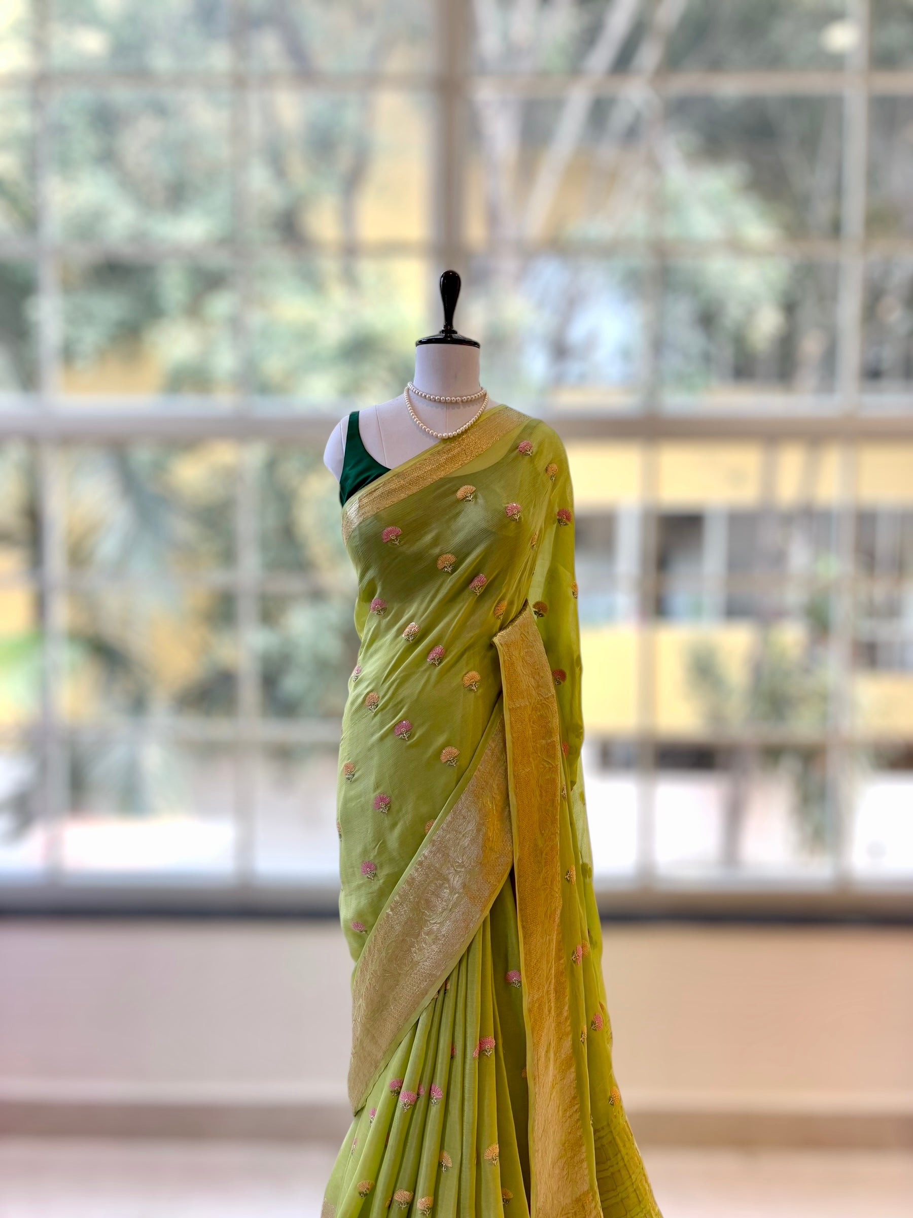 Marble chiffon embellished zari saree - Green