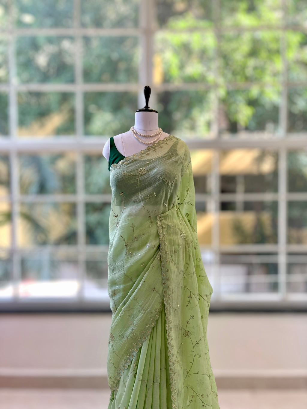 Serene scallop embroidered saree - Green