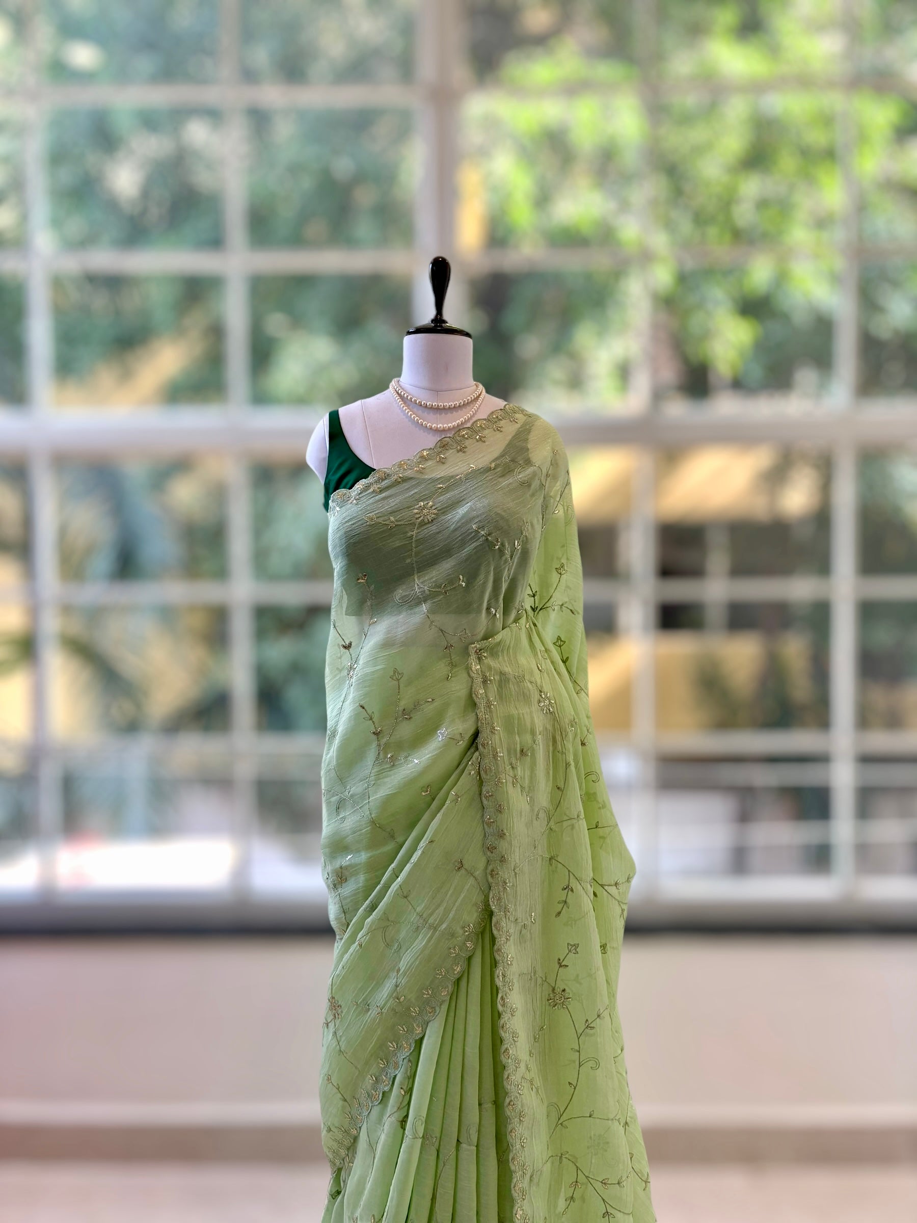 Serene scallop embroidered saree - Green