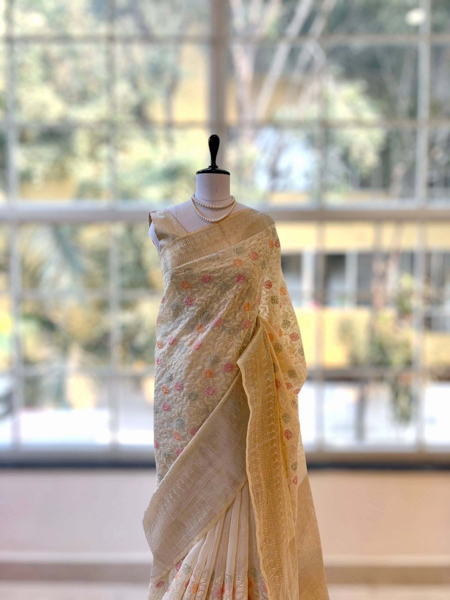 Floral embroidered threadwork saree - Multicolor