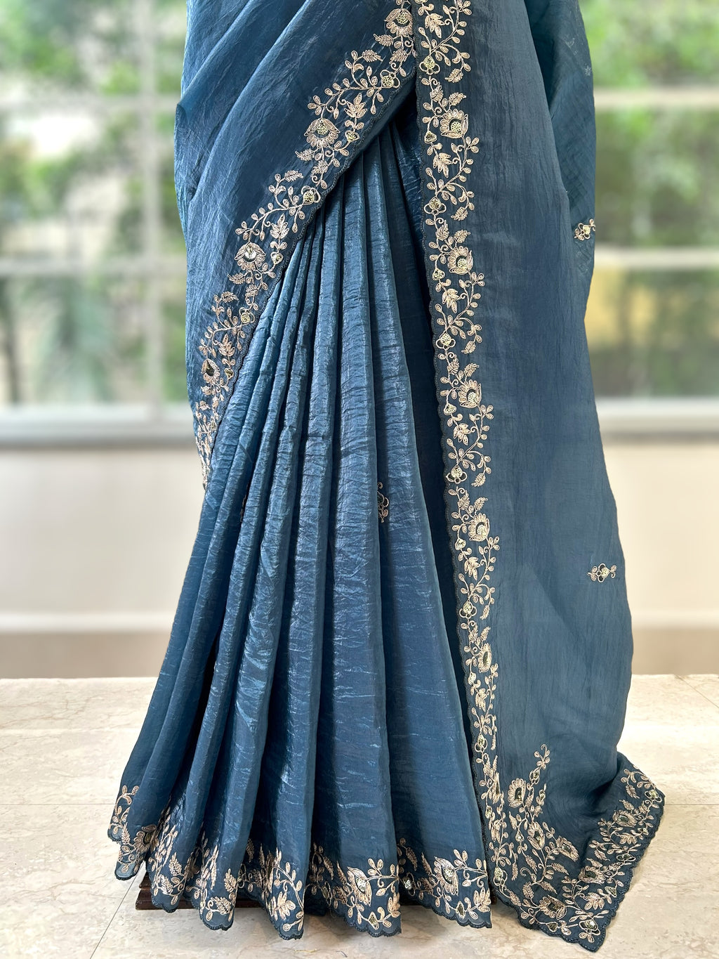 Aariwork crushed organza saree - Blue