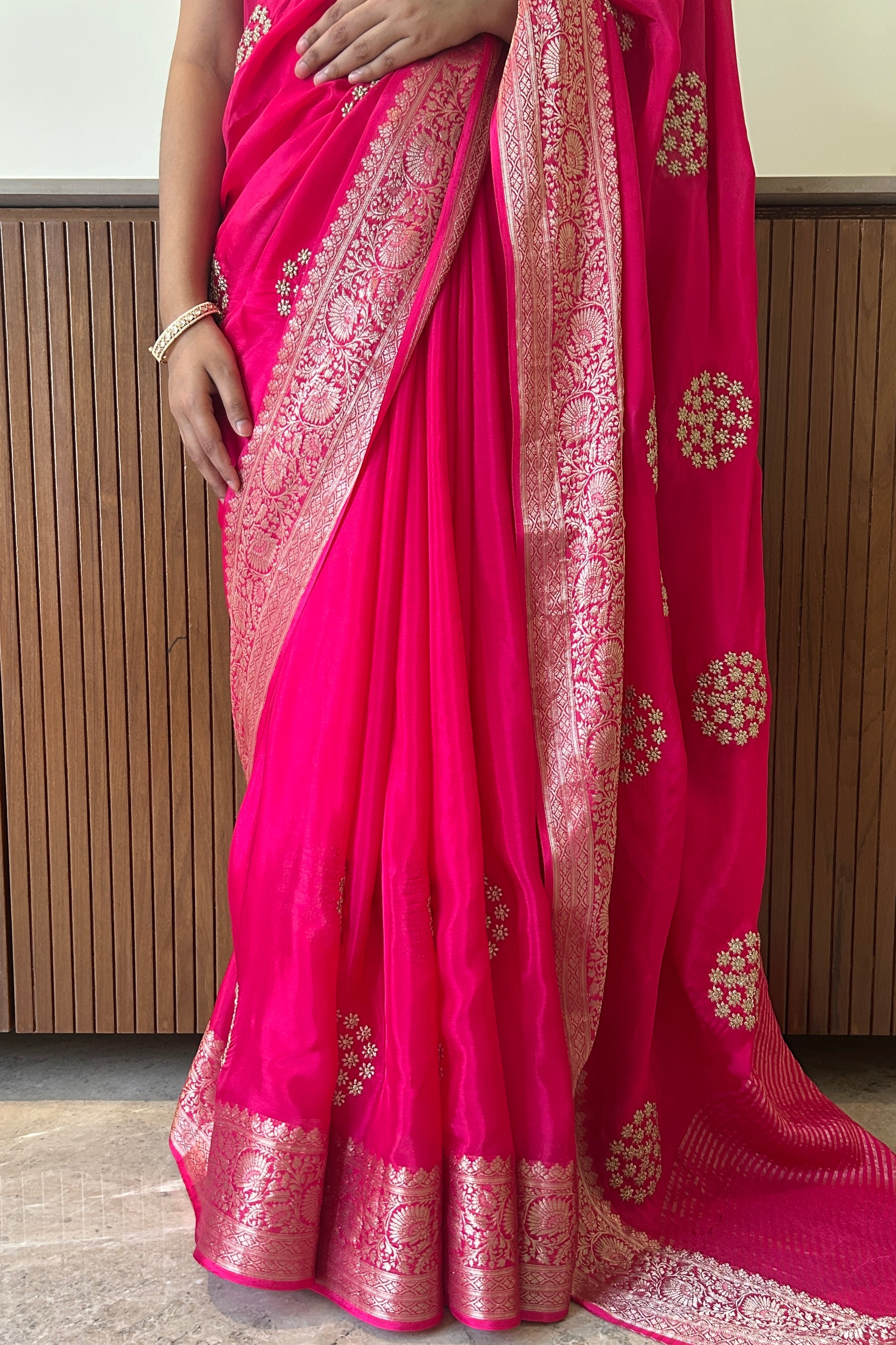 Pure organza zari embroidered saree - Pink