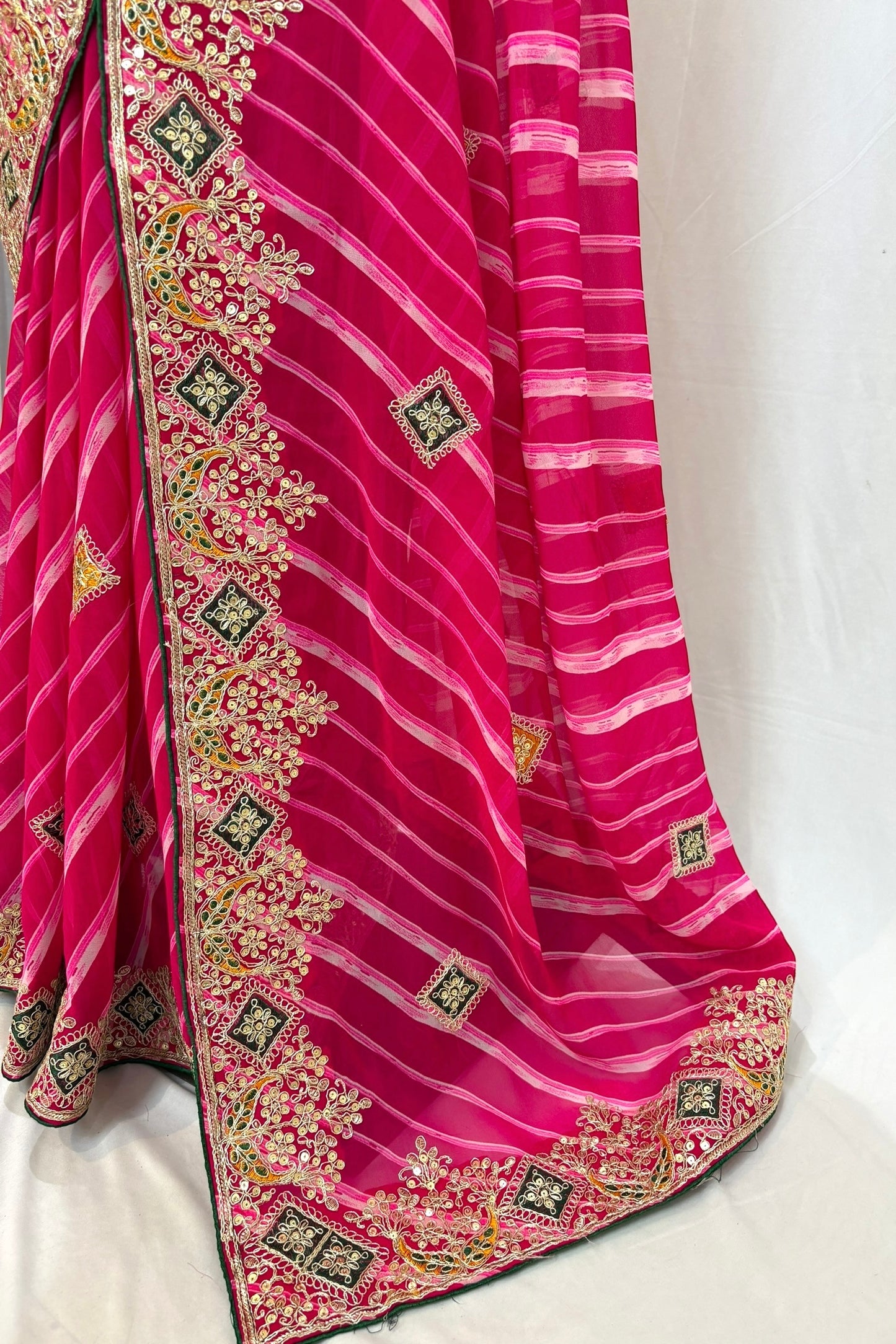 Leheriya work saree - Pink