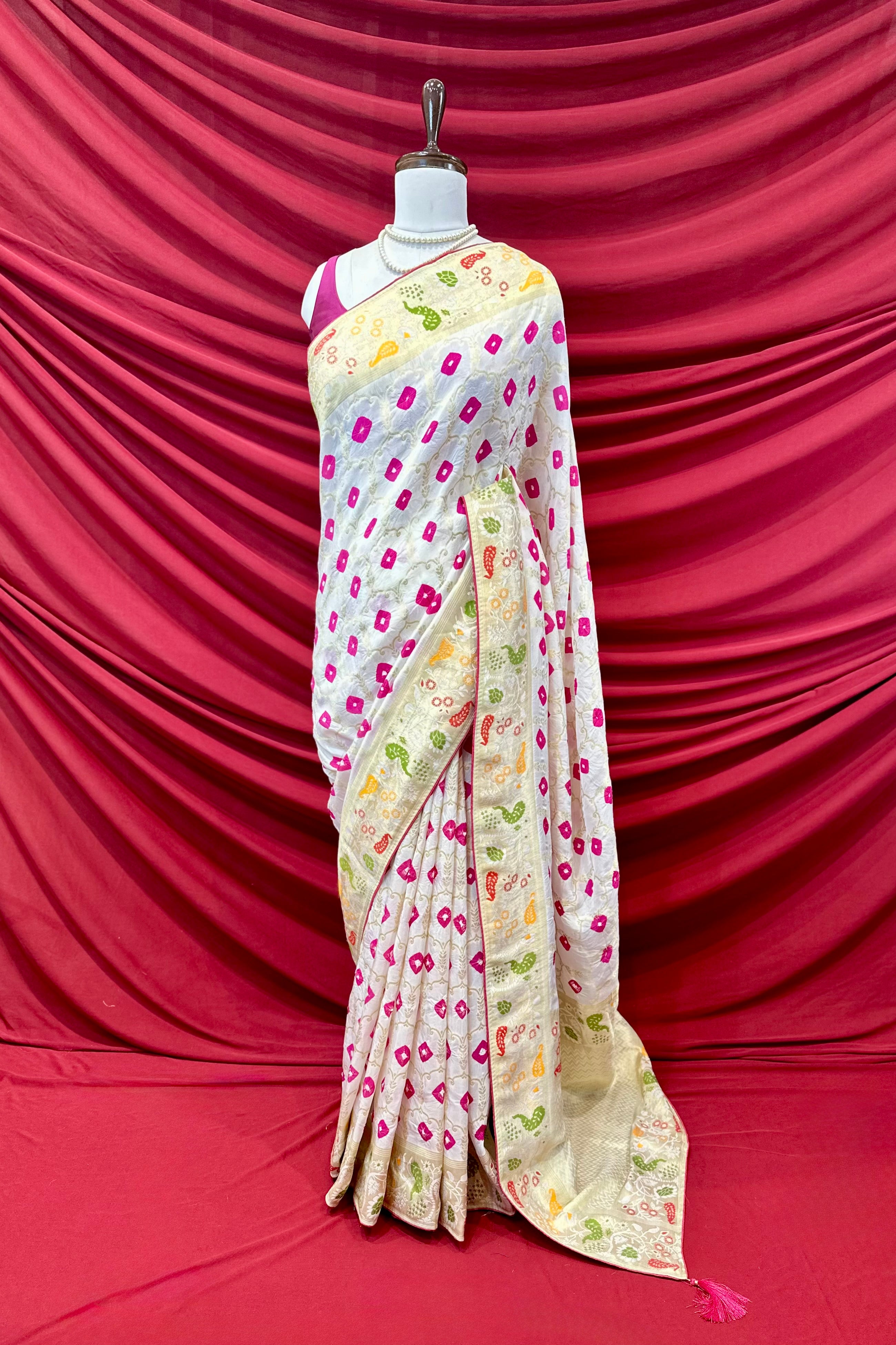 Dola bandhej zari saree - White