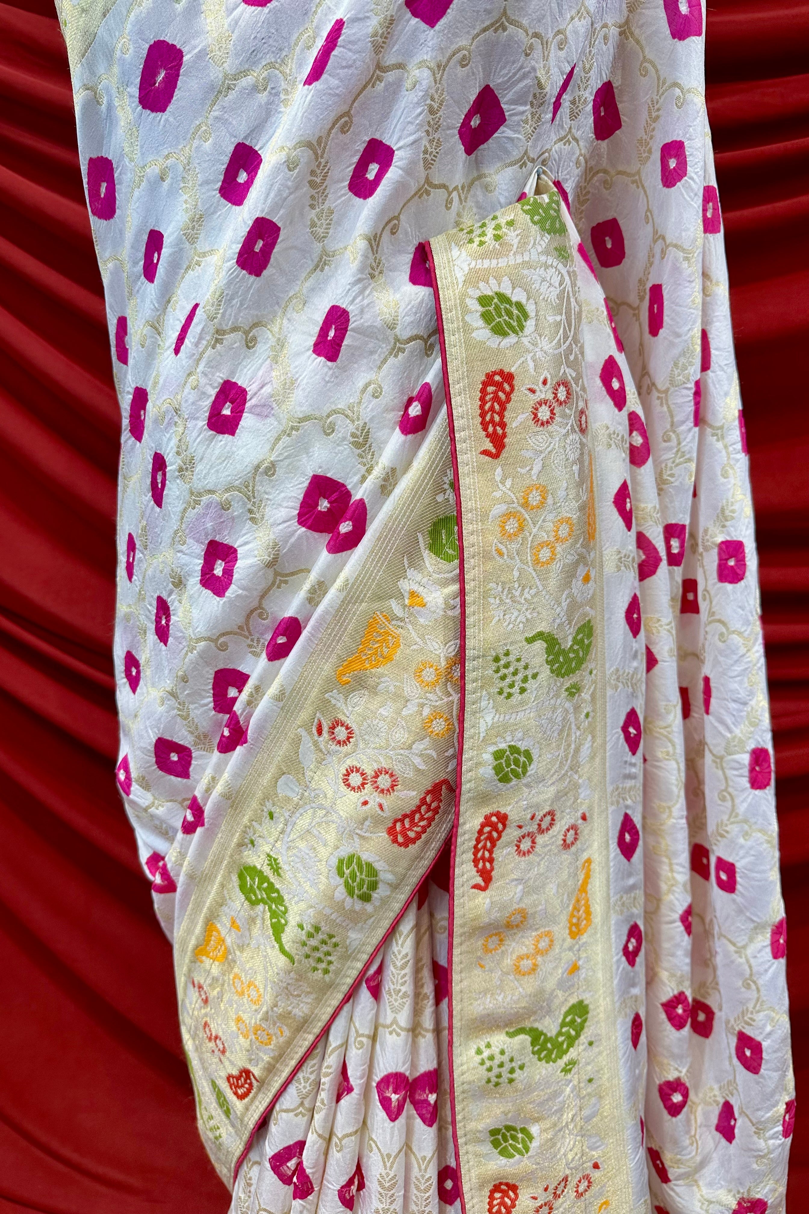 Dola bandhej zari saree - White