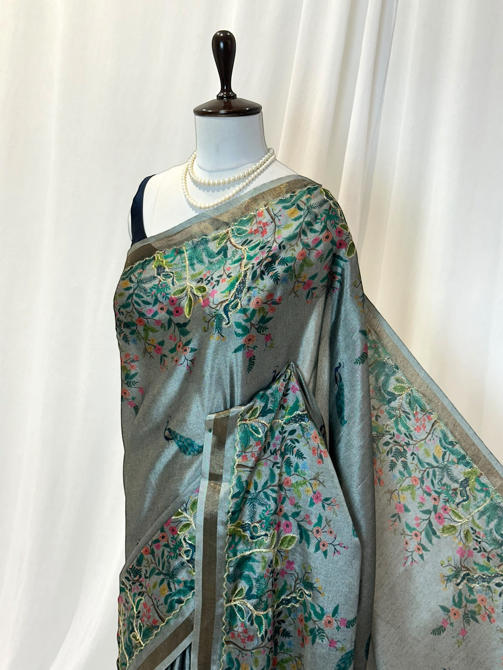 Digital print aariwork soft silk saree - Grey