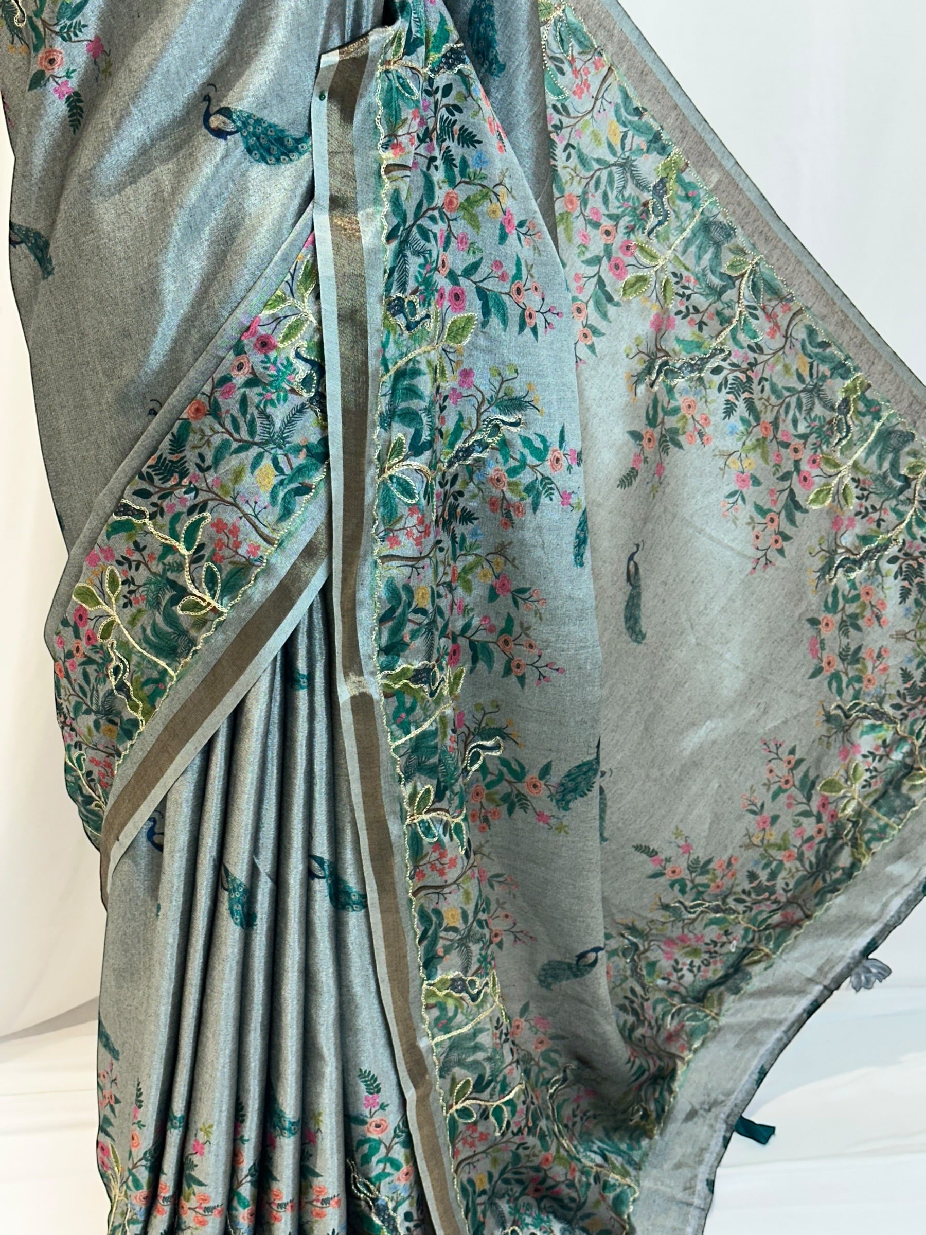 Digital print aariwork soft silk saree - Grey