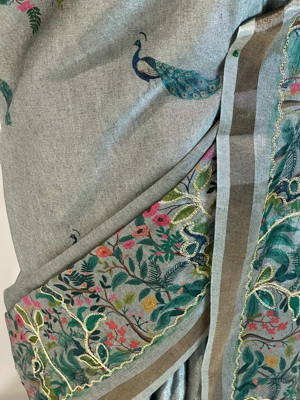 Digital print aariwork soft silk saree - Grey