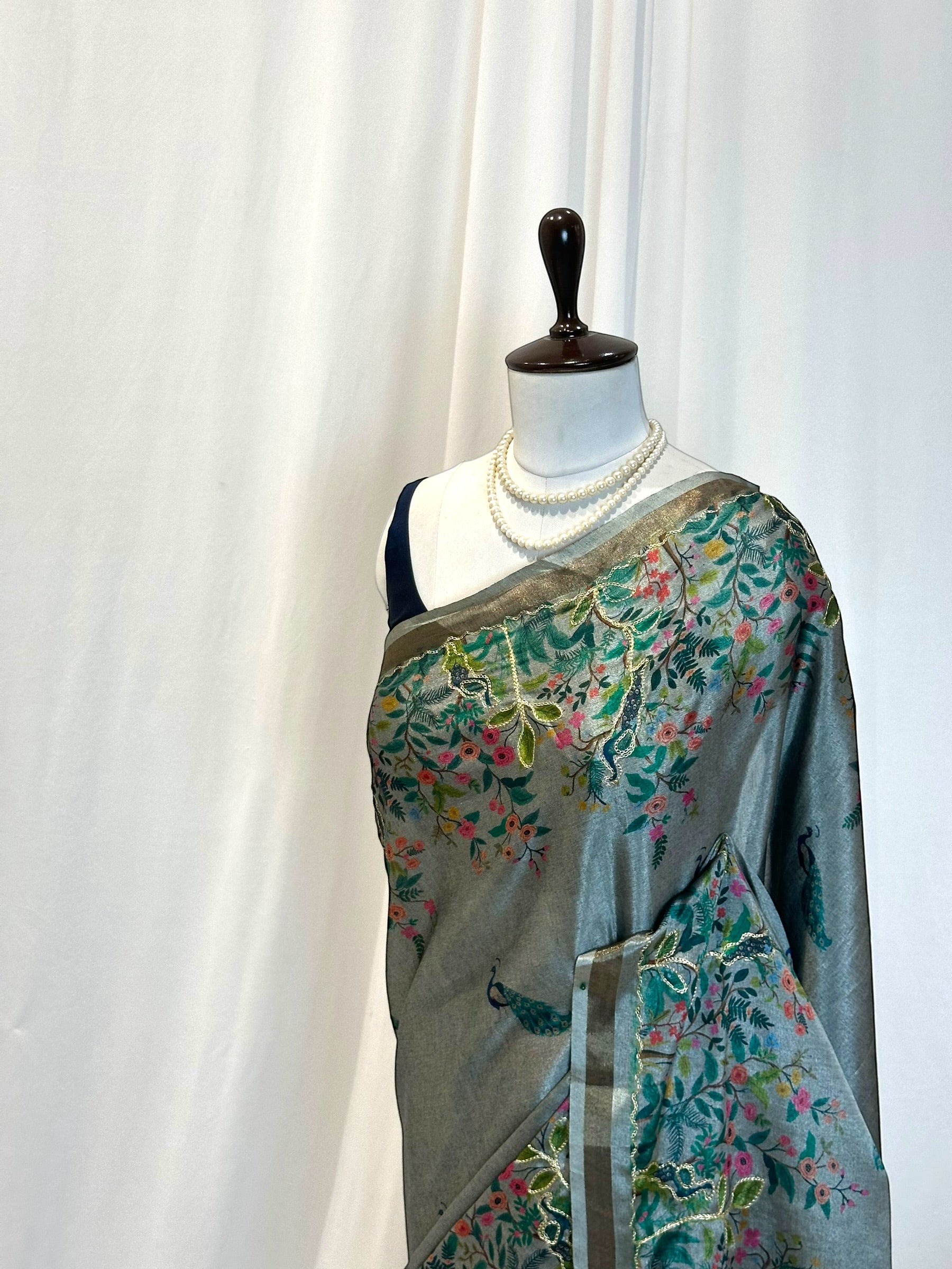 Digital print aariwork soft silk saree - Grey