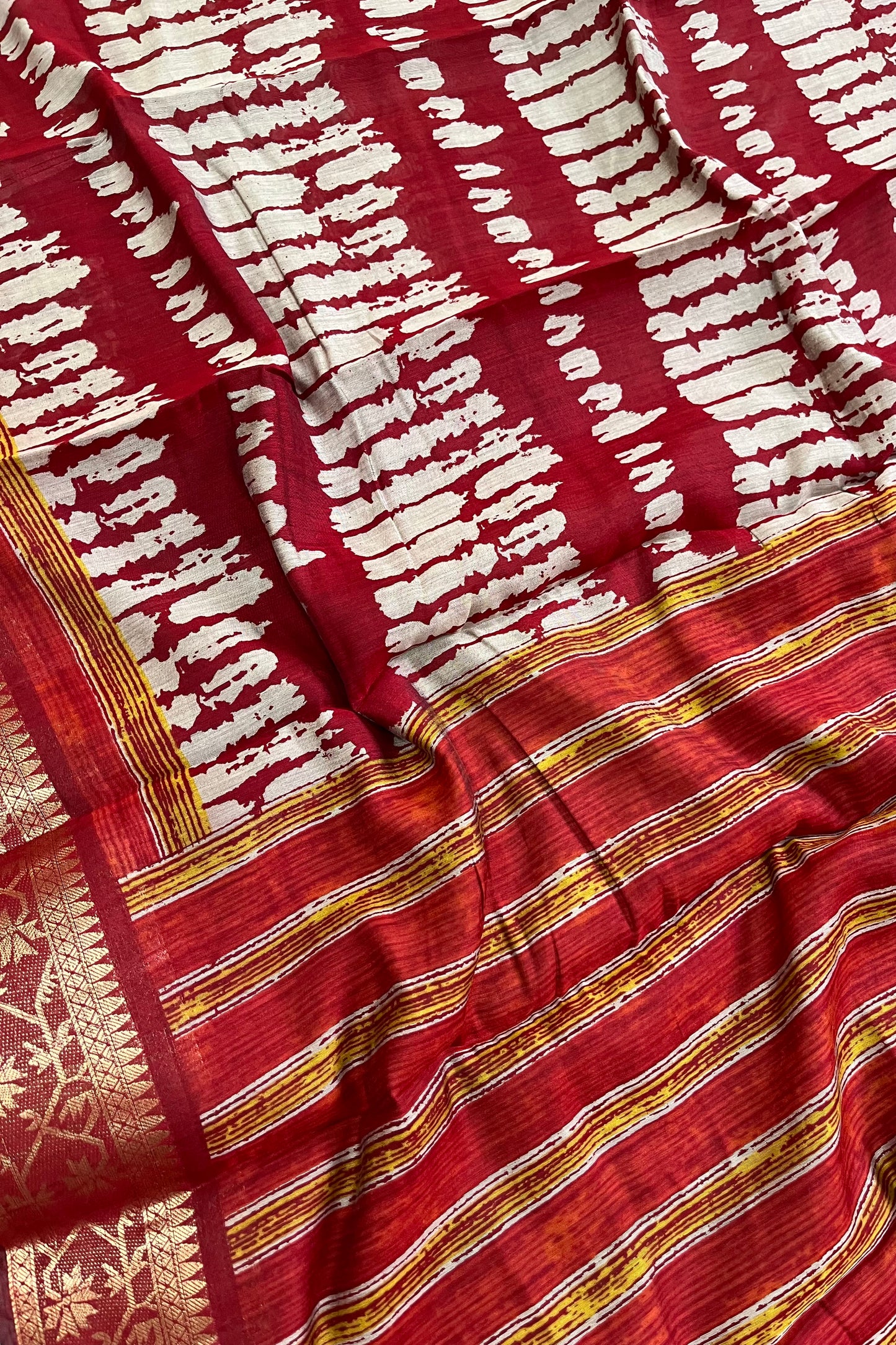 Soft block print saree - Abstract maroon
