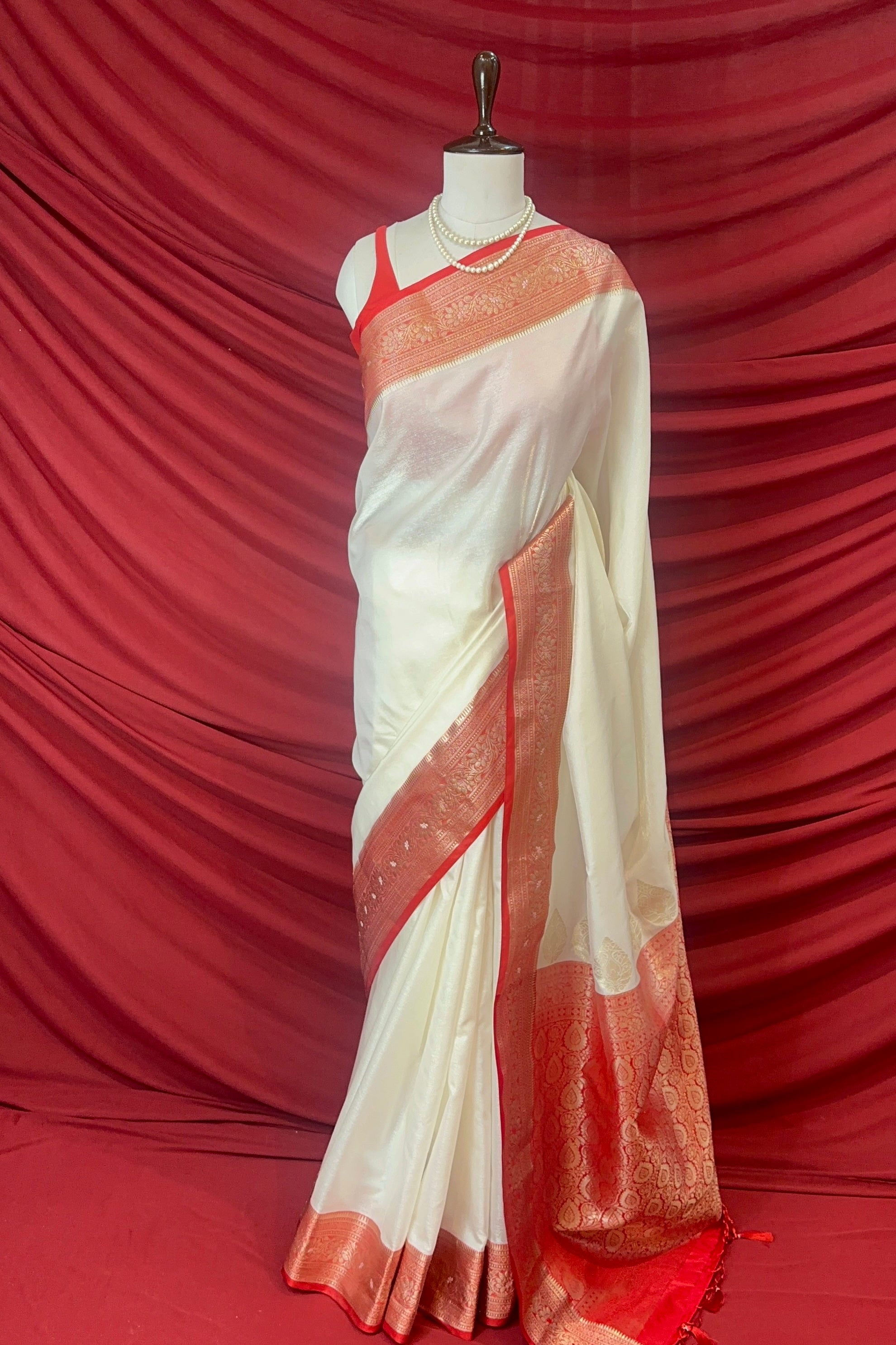 White Red Bengali saree