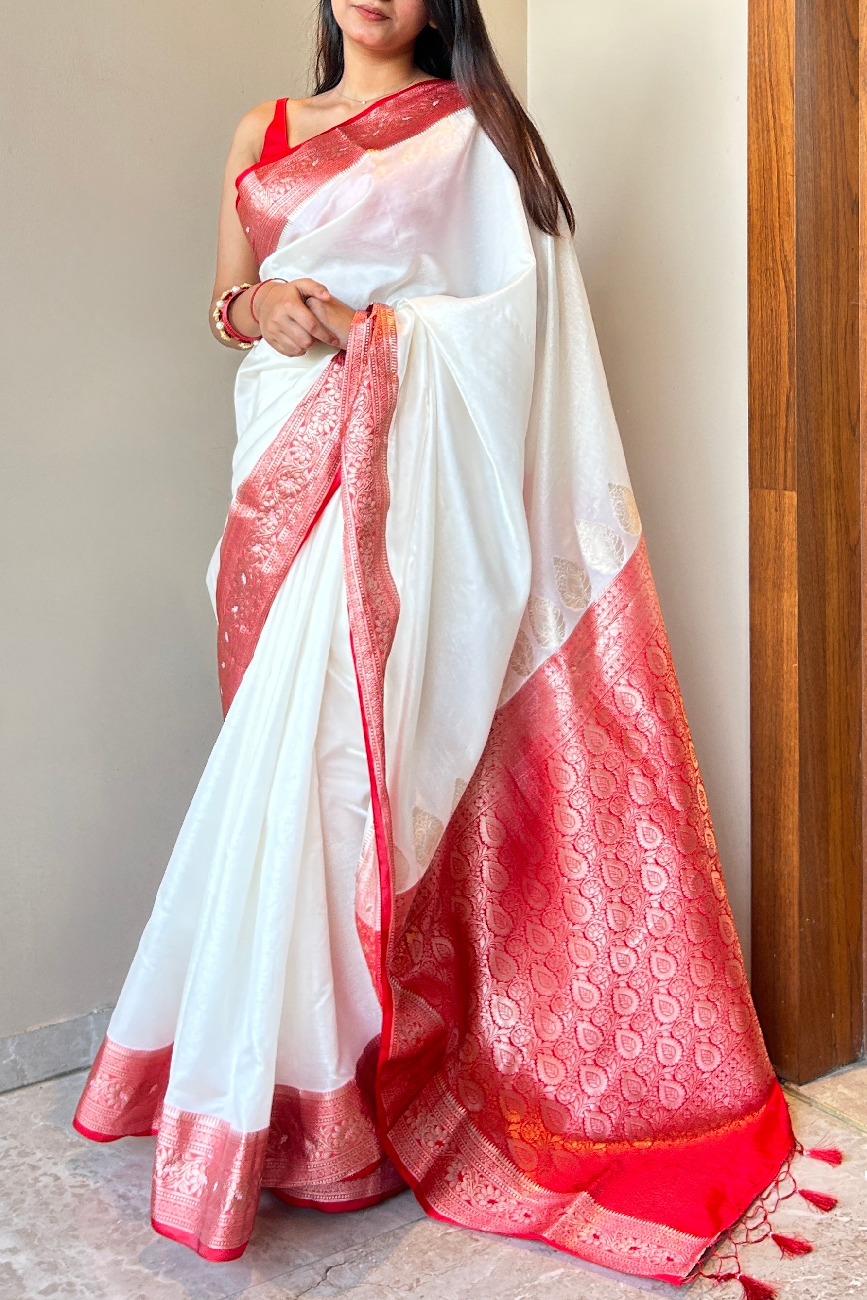 White Red Bengali saree