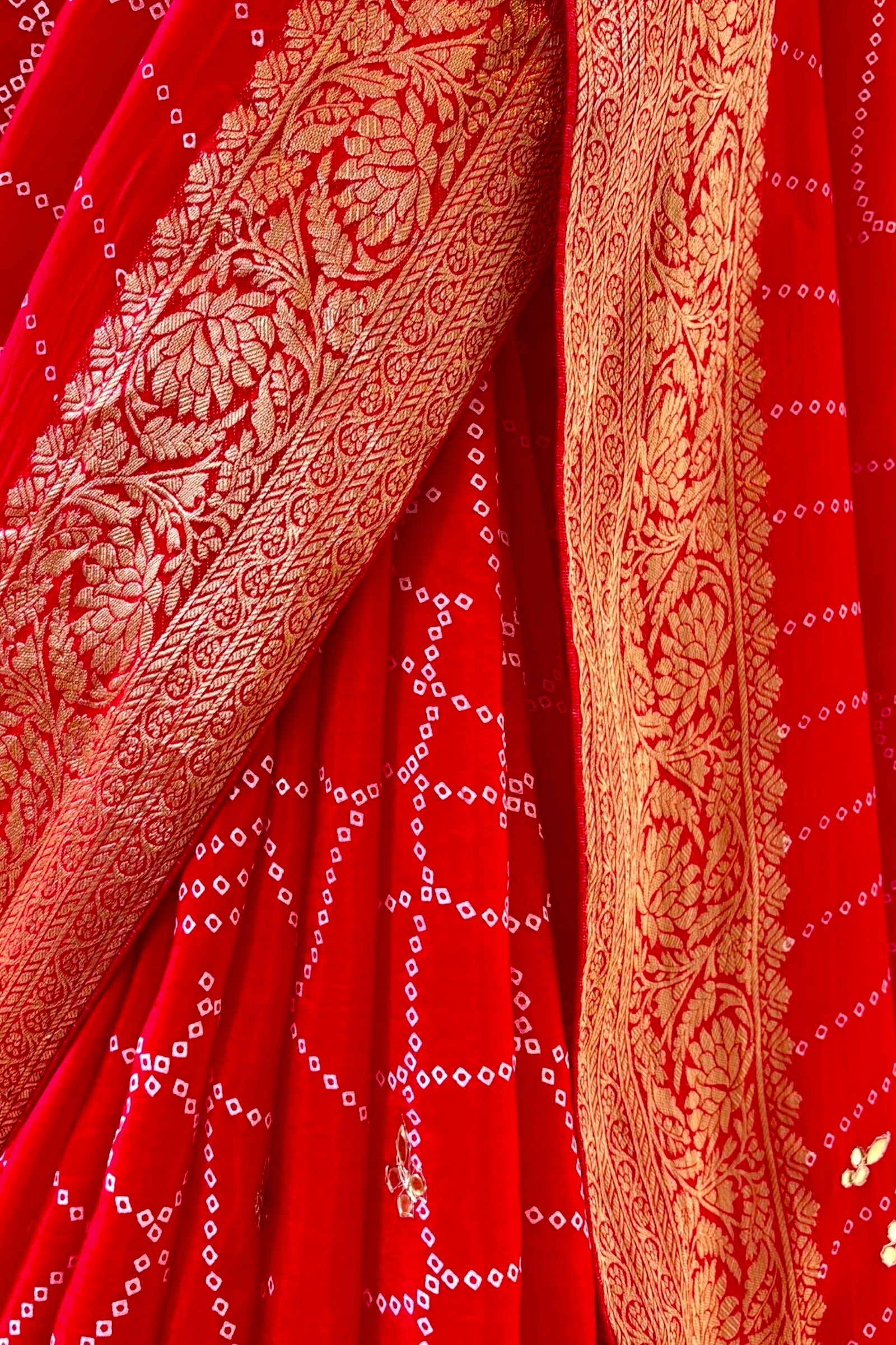 Gottapati zari bandhani saree - Red