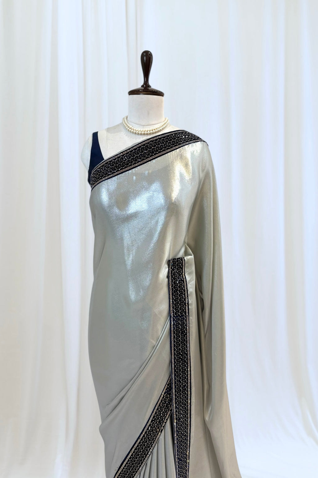 Grey shimmer shiny chiffon saree