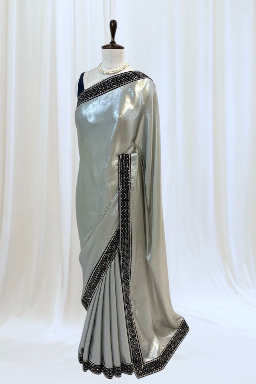 Grey shimmer shiny chiffon saree