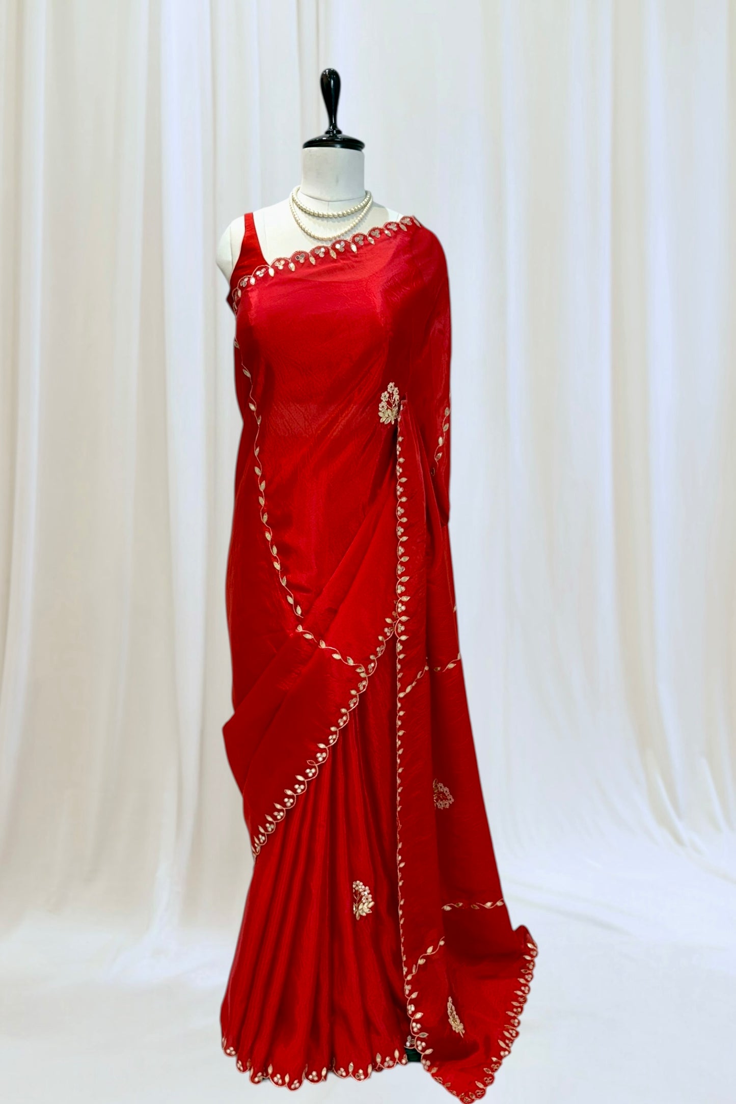 Red scallop gotta pati soft organza saree