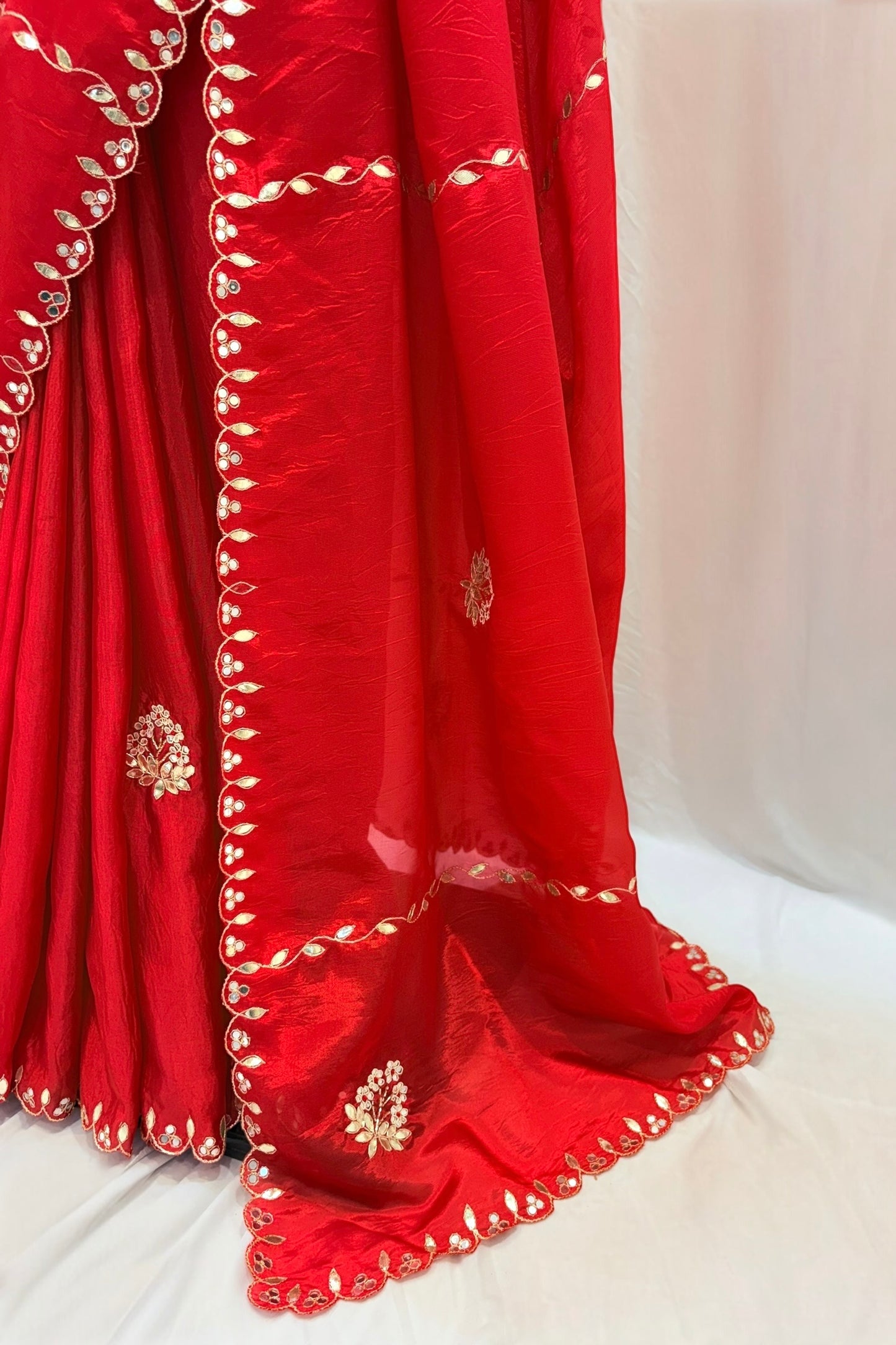 Red scallop gotta pati soft organza saree