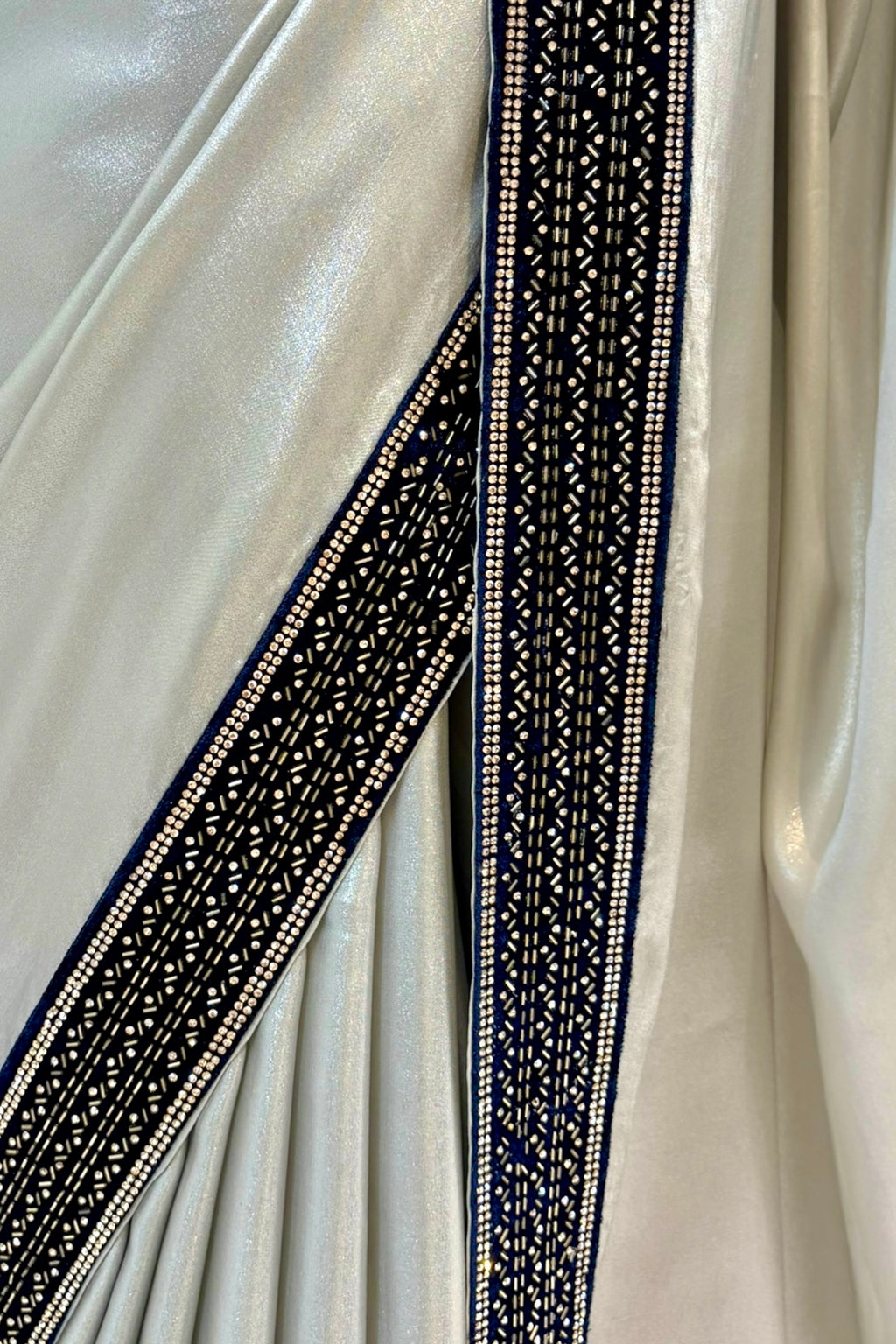 Grey shimmer shiny chiffon saree