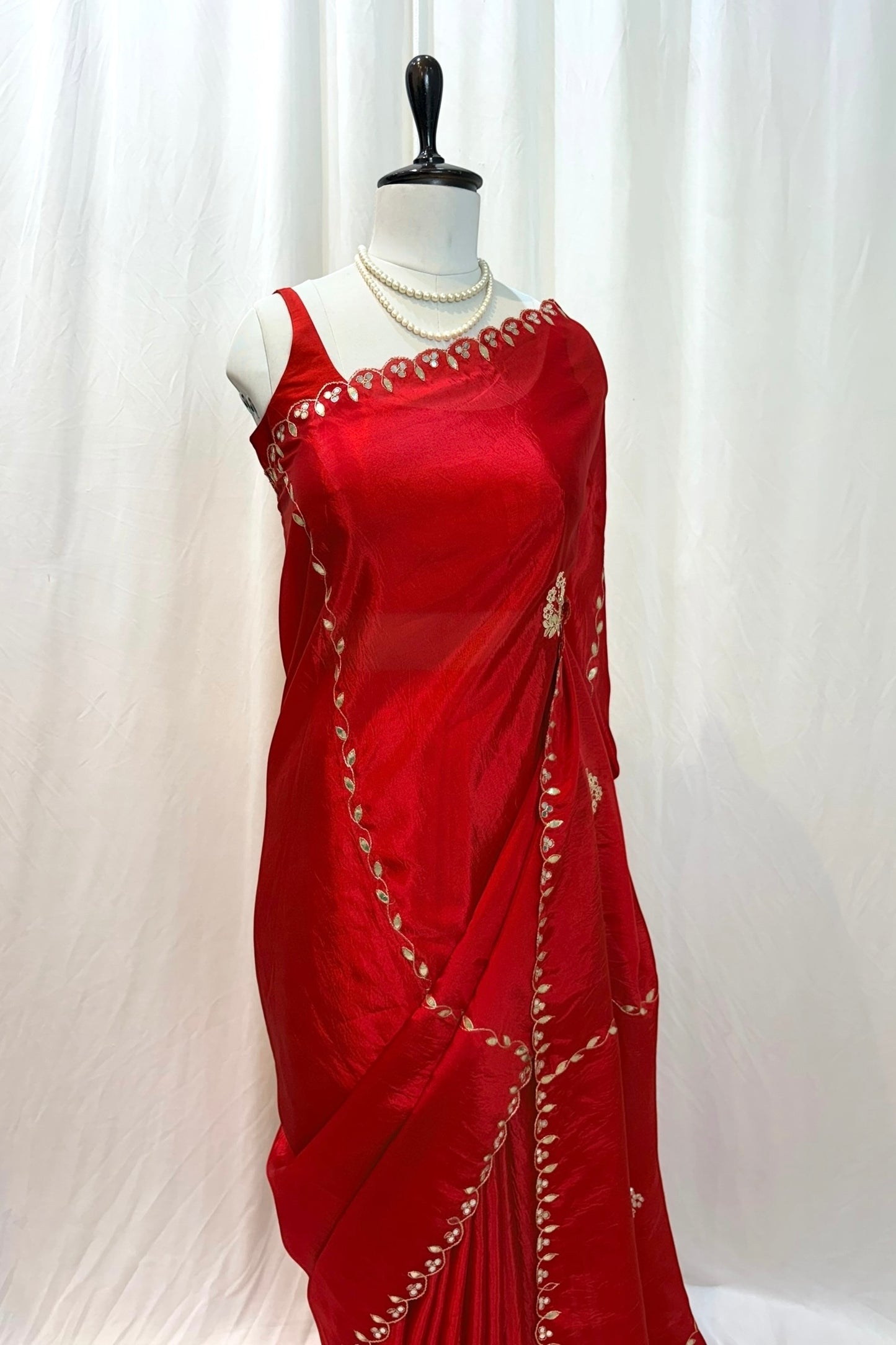 Red scallop gotta pati soft organza saree