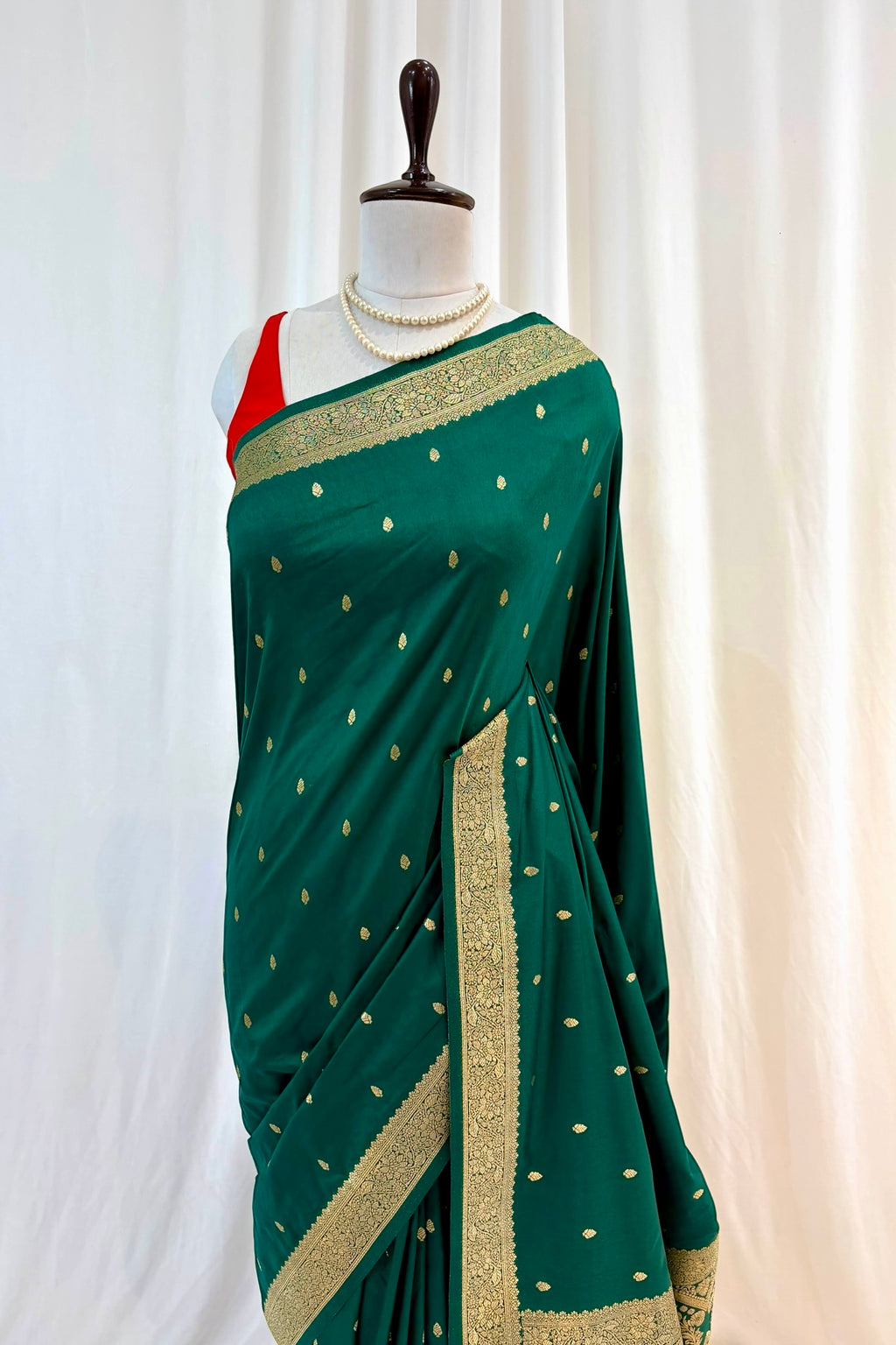 Banarasi soft silk saree - Bottle green