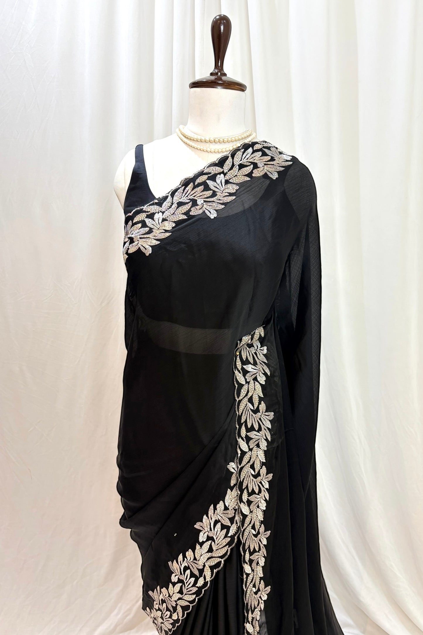 Floral embellished chiffon saree - Black leafy